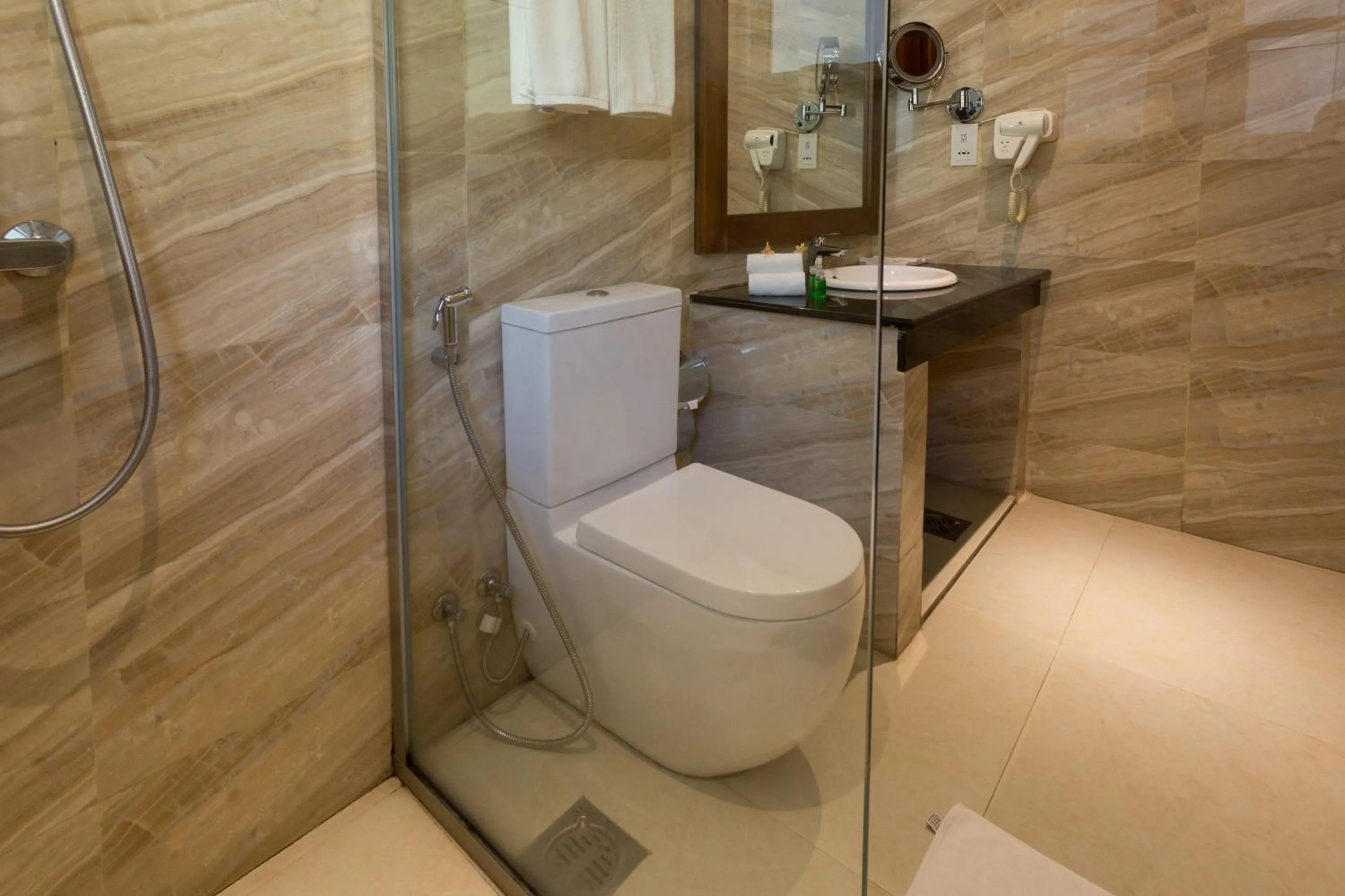 Swimming pool in Serene Kandy