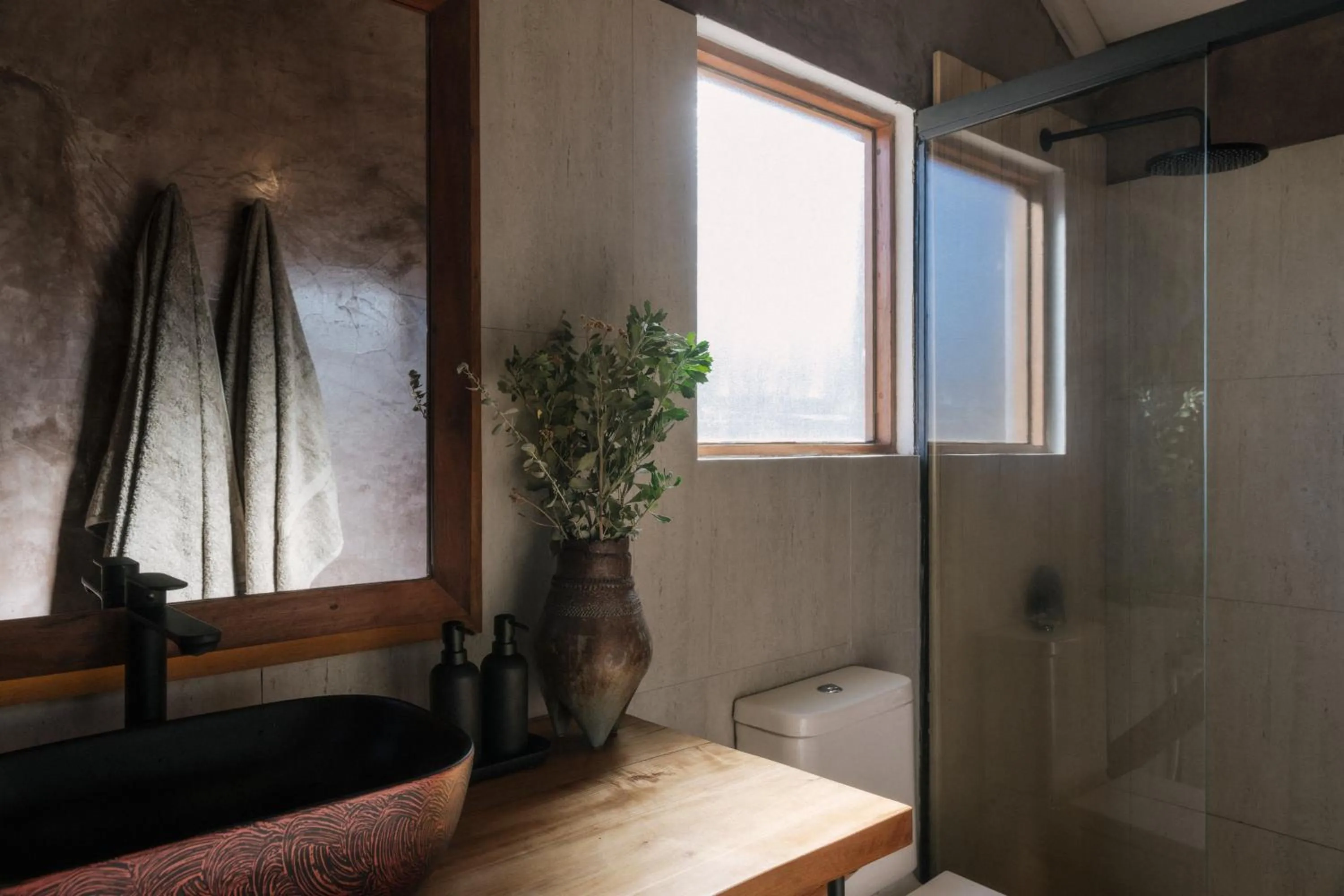 Shower in Our Habitas Atacama