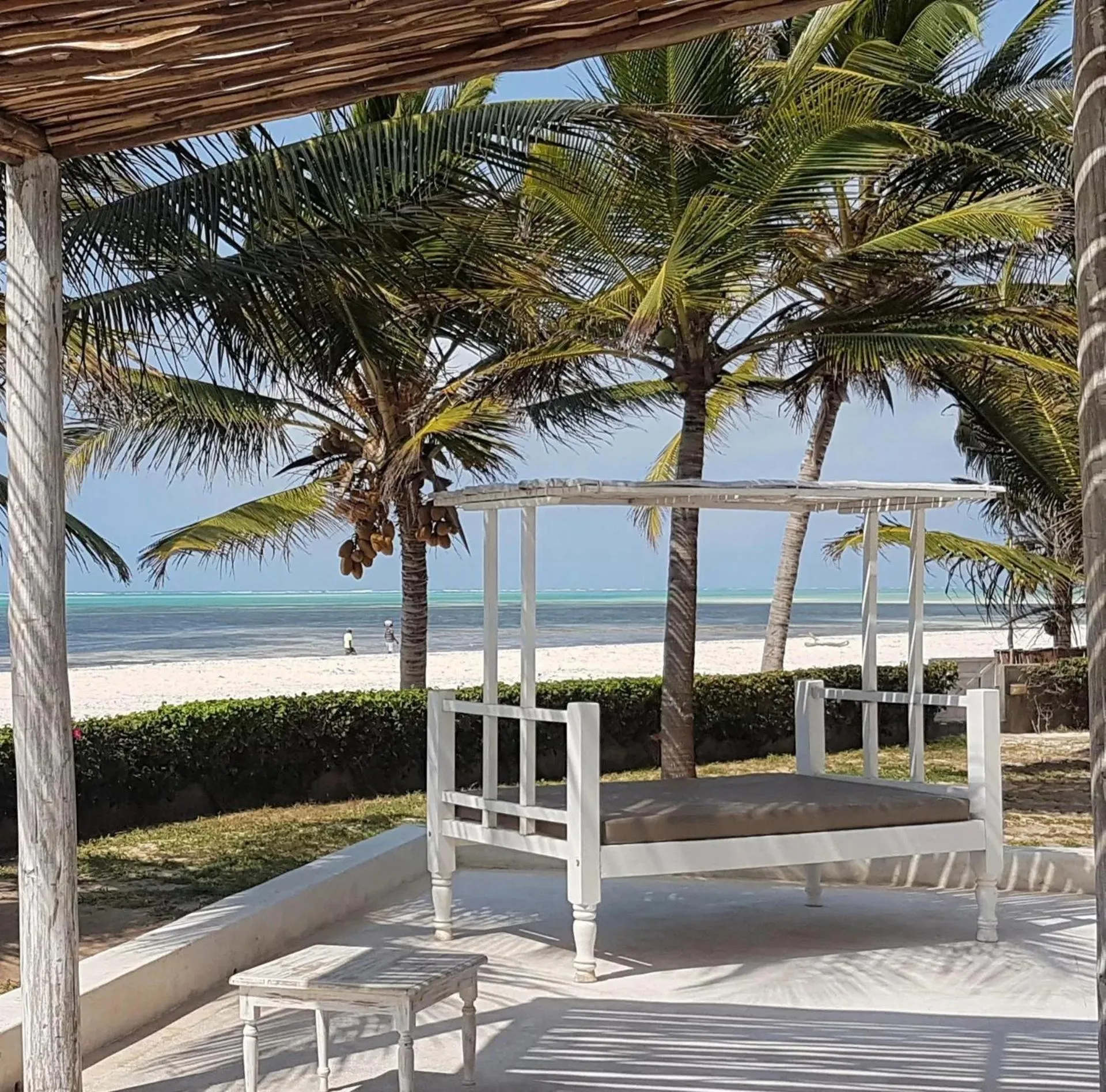 Restaurant/places to eat in Life Resort St. Thomas Royal Palm