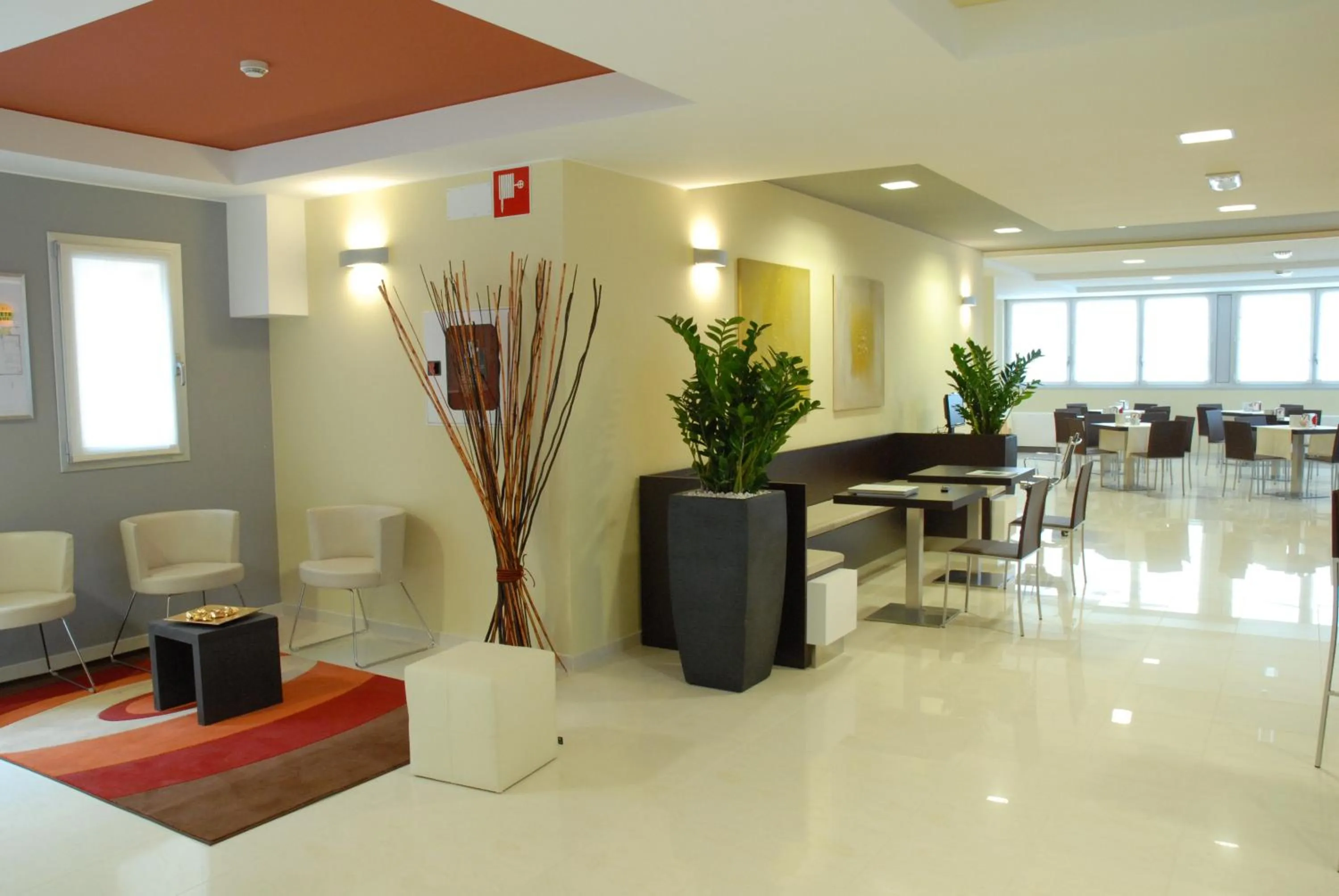 Communal lounge/ TV room in San Giorgio Hotel