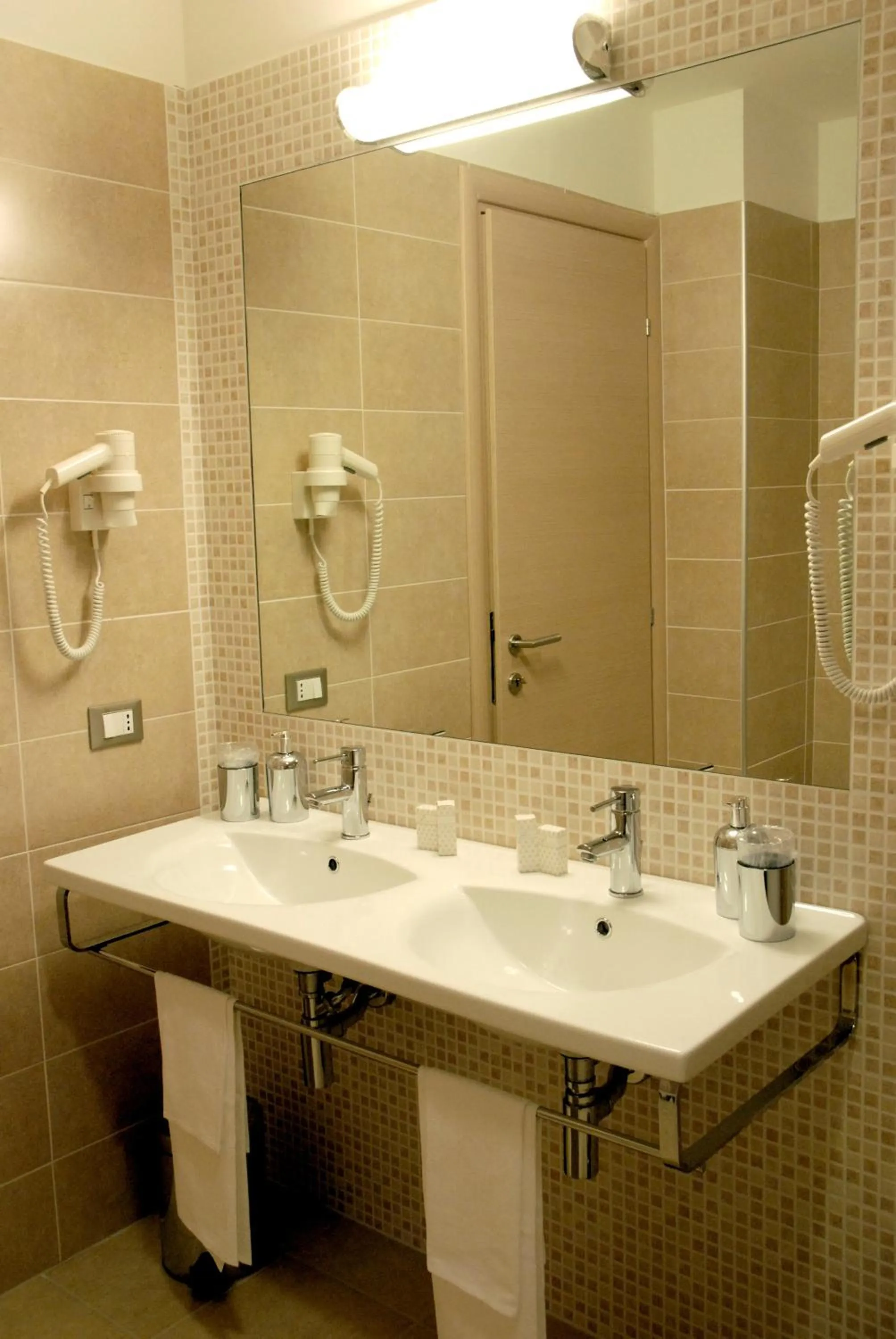 Bathroom in San Giorgio Hotel