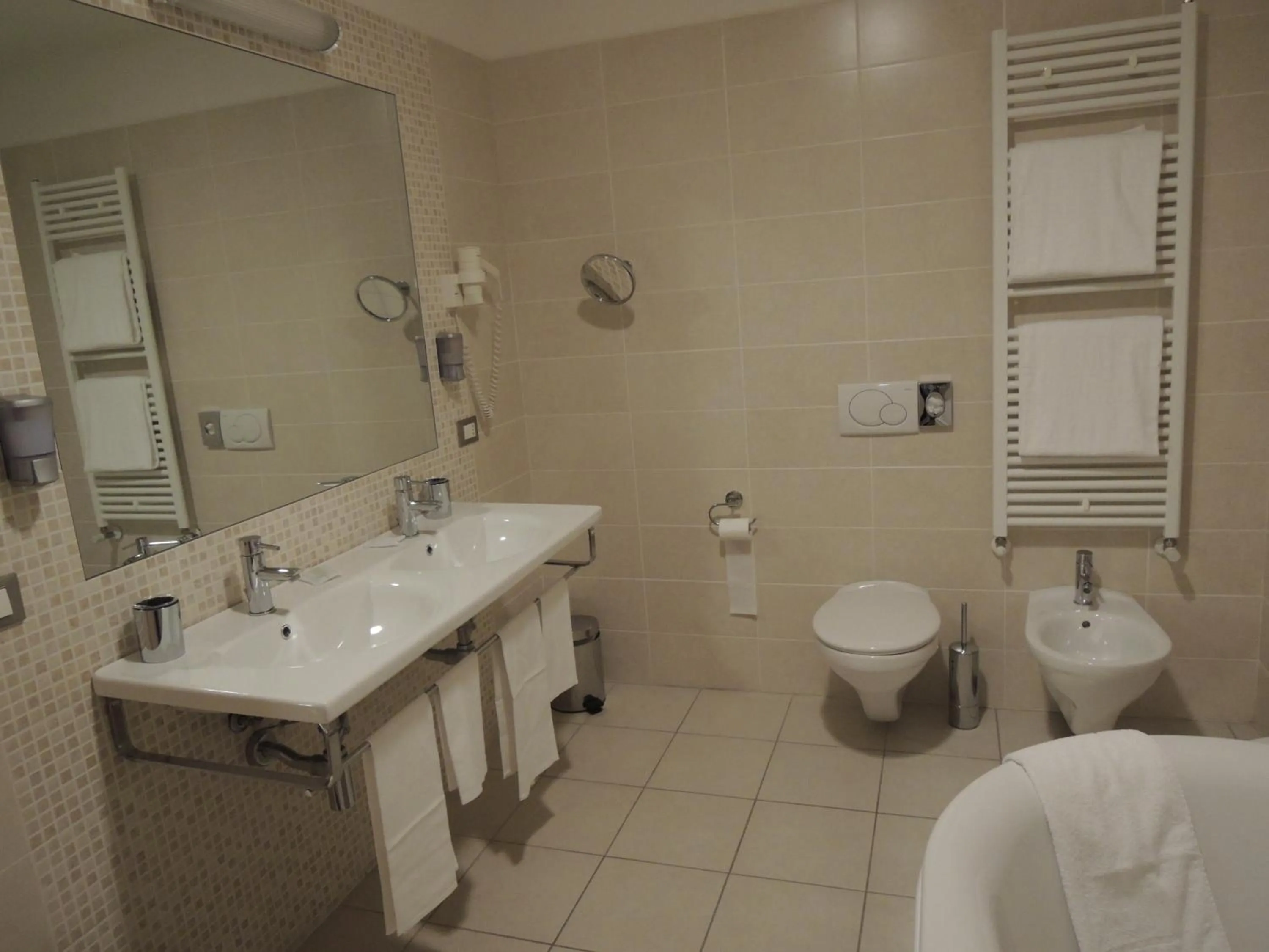 Bathroom in San Giorgio Hotel