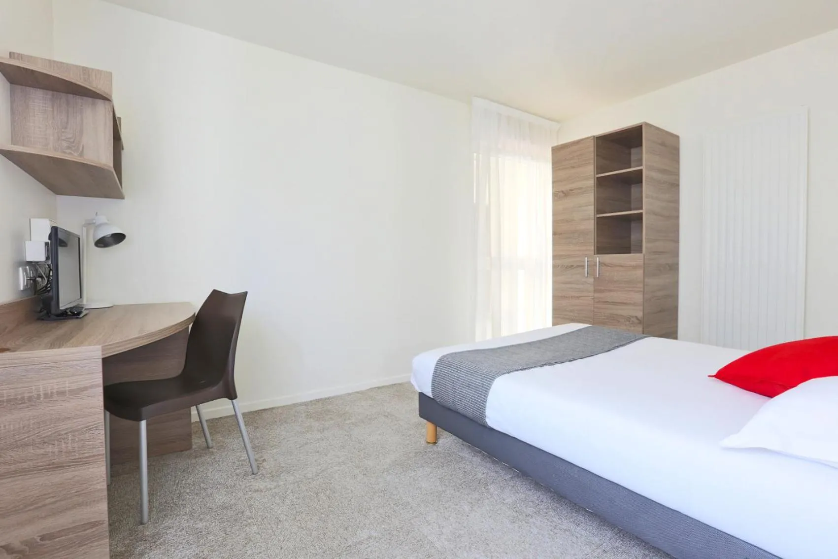 Bed in Kosy Appart'hôtels Art'&Facts