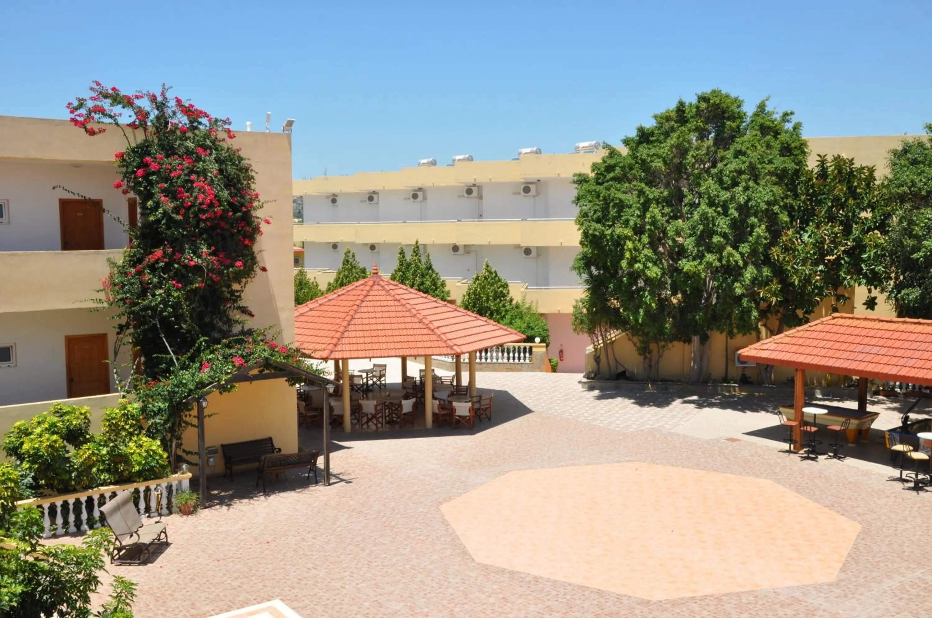 Day in Fantasy Hotel