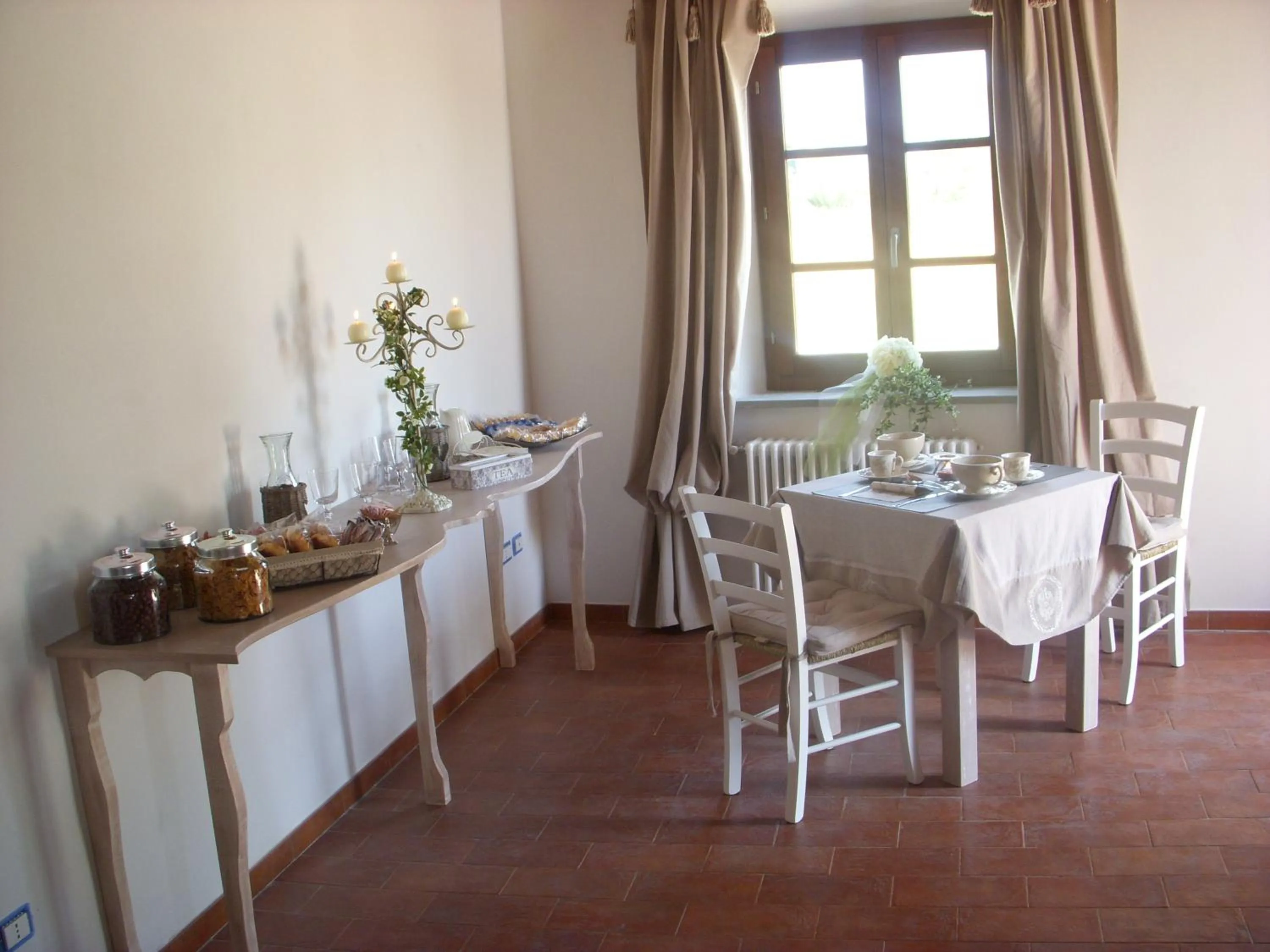 Coffee/tea facilities in B&B Antica Dimora