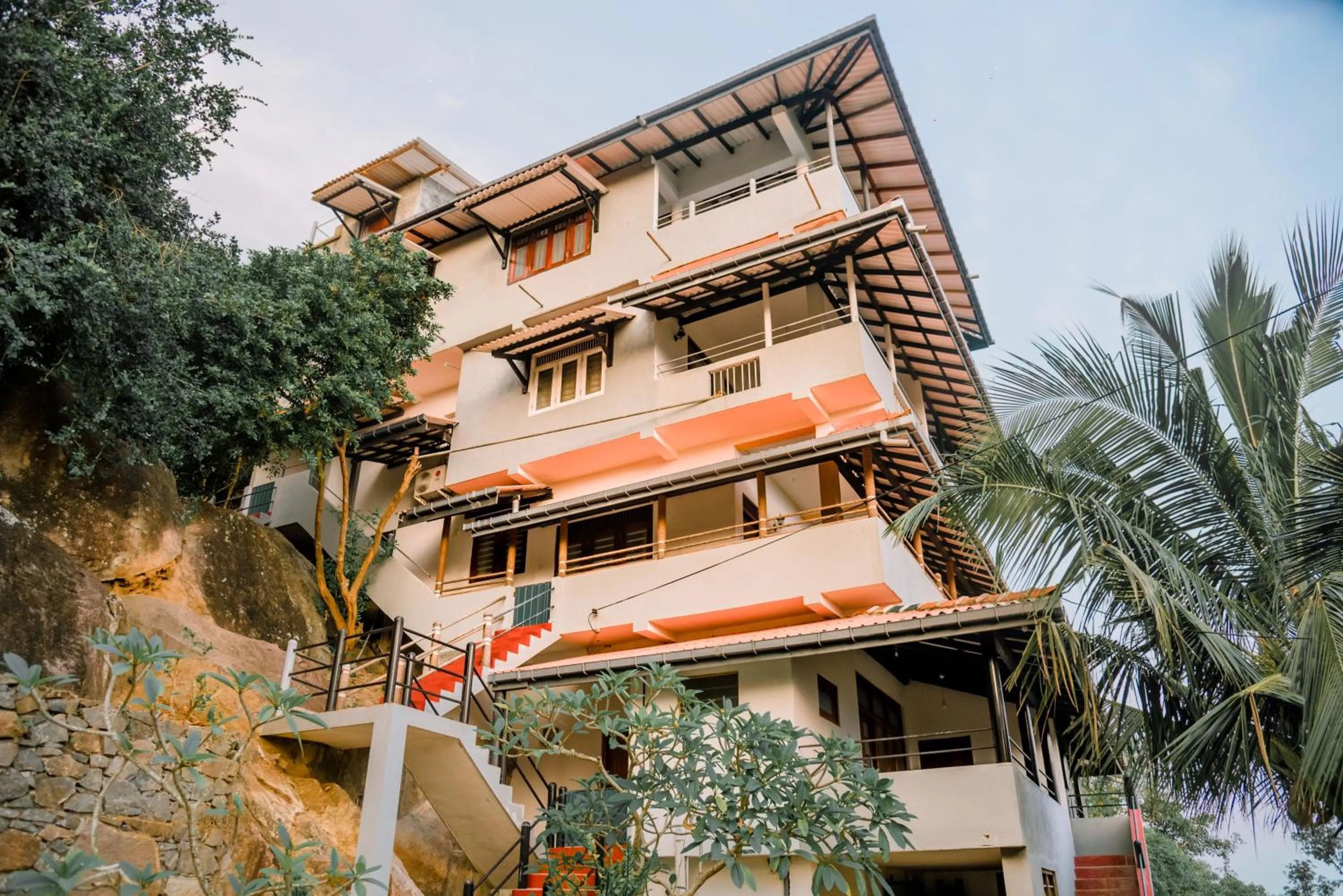 Property building in Rock House