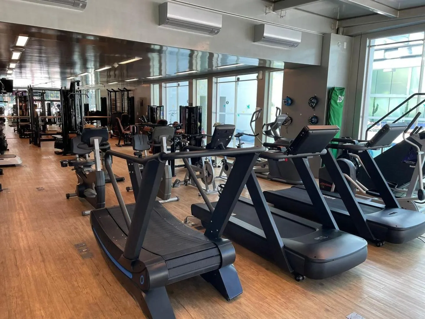 Fitness centre/facilities in Unique Garden