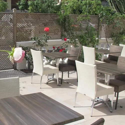 Balcony/Terrace in Hotel Le Havre Bleu