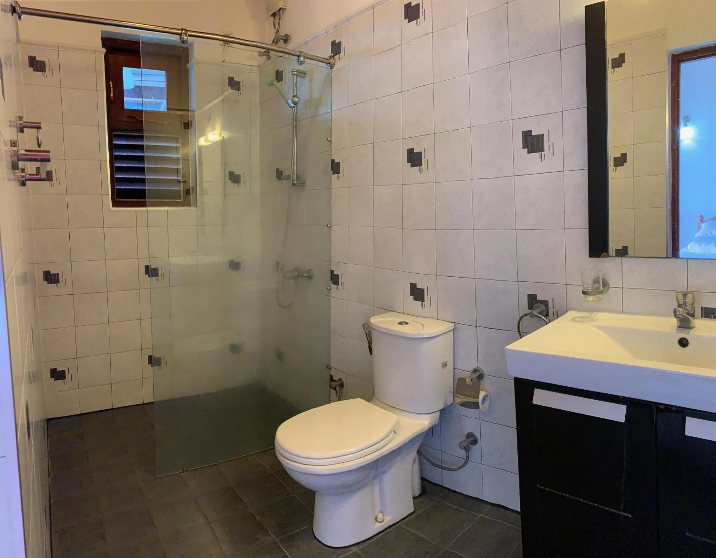 Bathroom in Lotus Villa Kandy