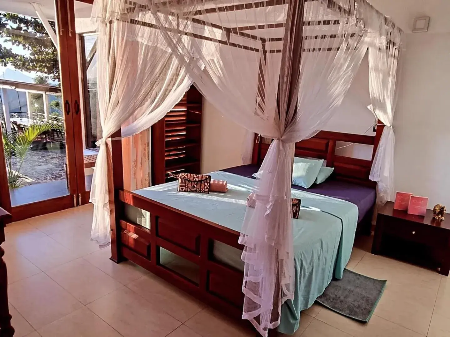 Deluxe Double Room - single occupancy in Lotus Villa Kandy Deluxe Double Room - single occupancy in Lotus Villa Kandy