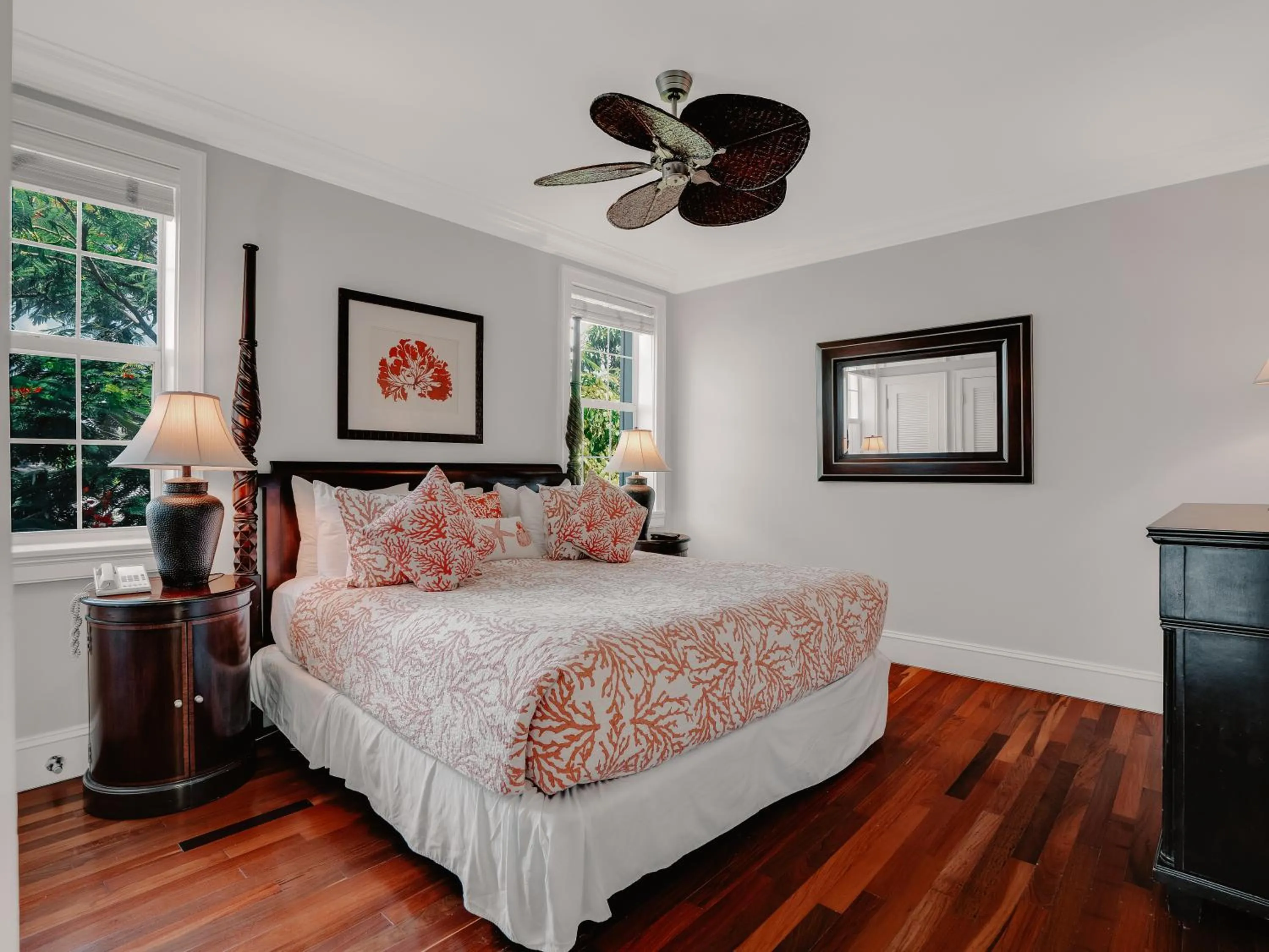 Bed in Valentines Resort & Marina