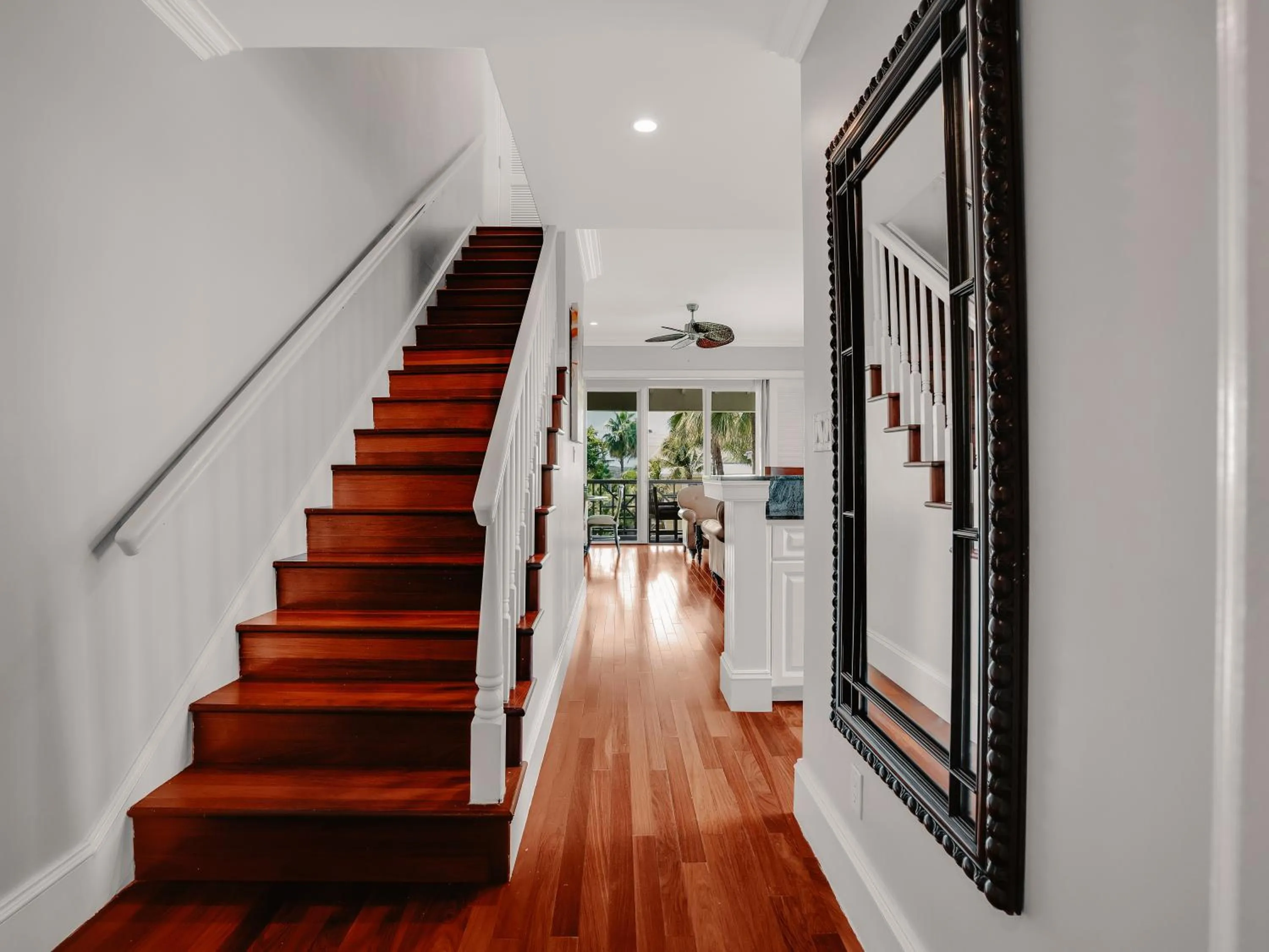 Facade/entrance in Valentines Resort & Marina