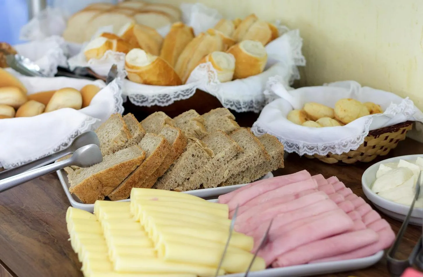 Food and drinks in Pousada Cantagalo