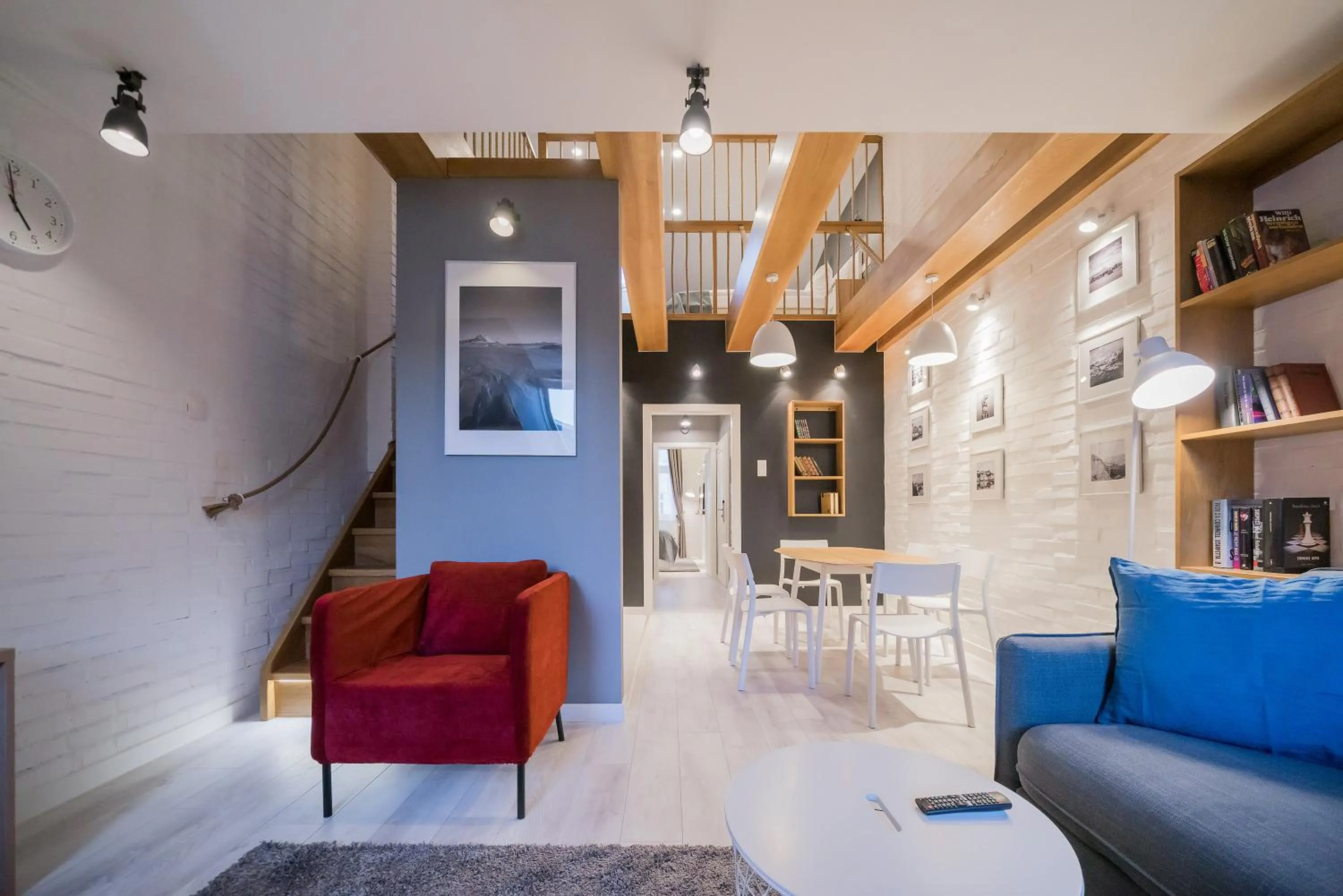 Photo of the whole room in Revelton Studios Karlovy Vary