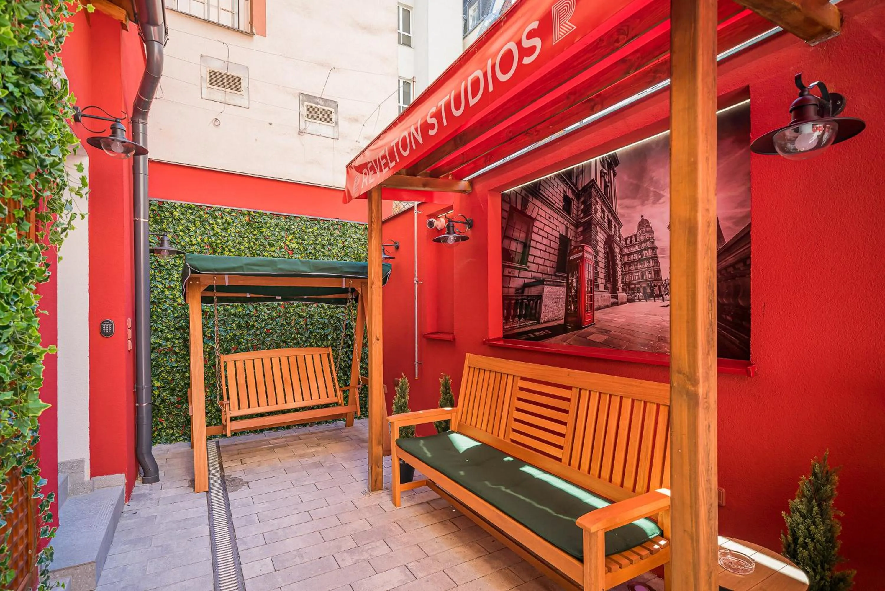 Patio in Revelton Studios Karlovy Vary