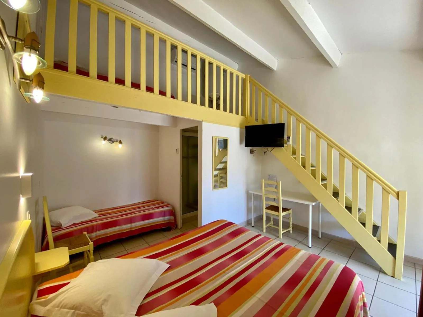 Bedroom in Hotel Myriam Vias Plage