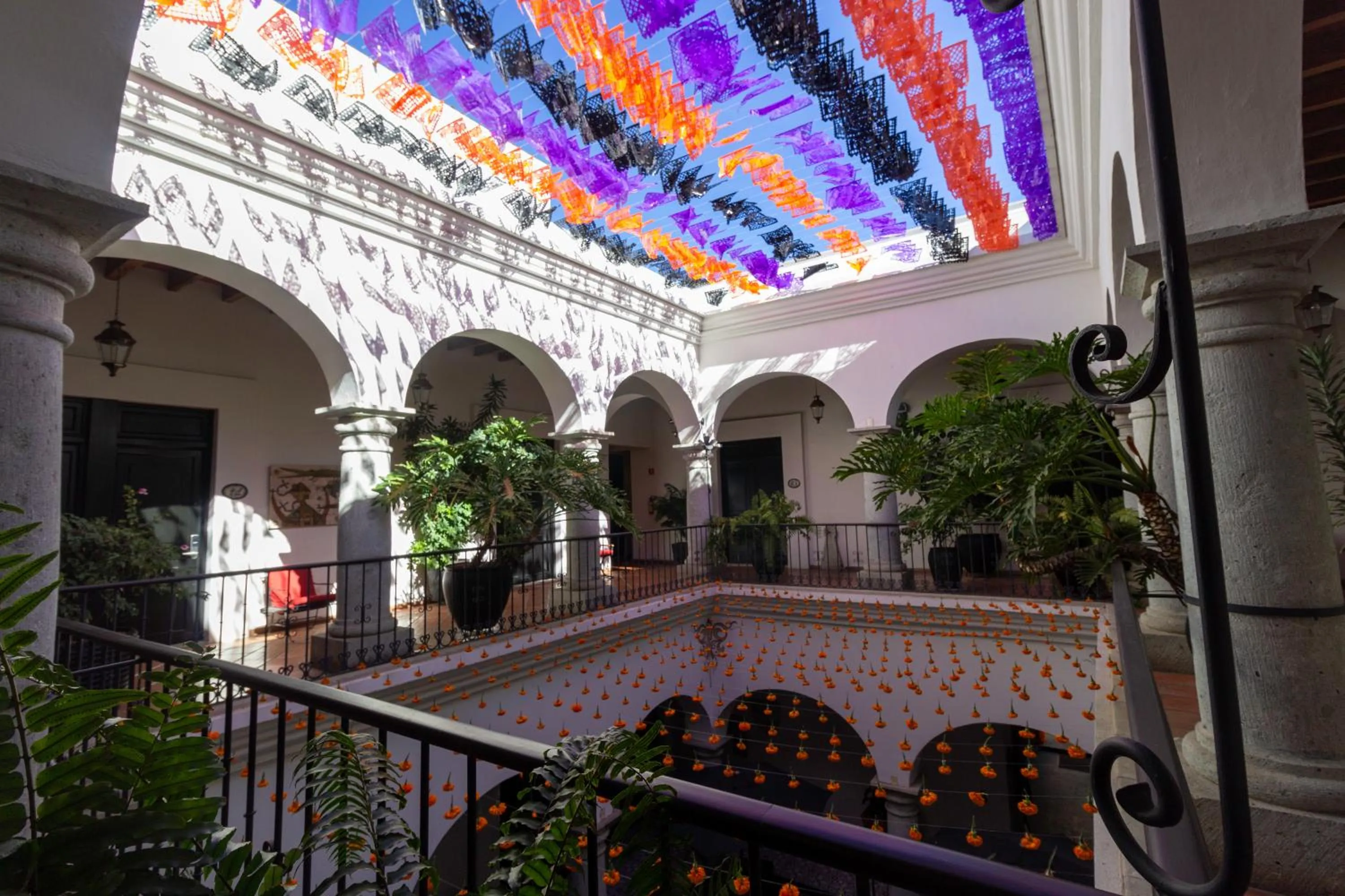 Property building in Hotel Boutique Naura Centro