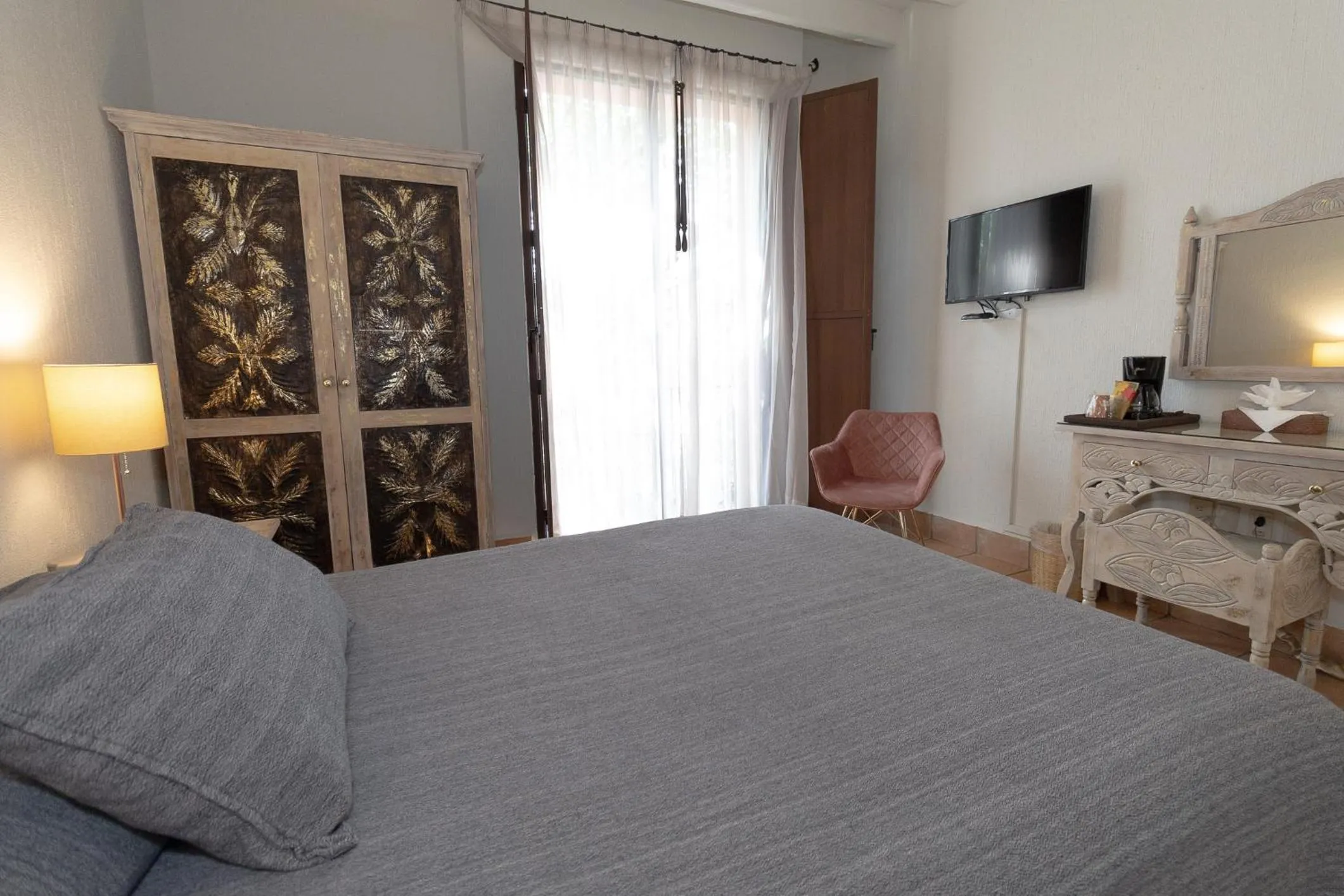 TV and multimedia, Bed in Hotel Boutique Naura Centro