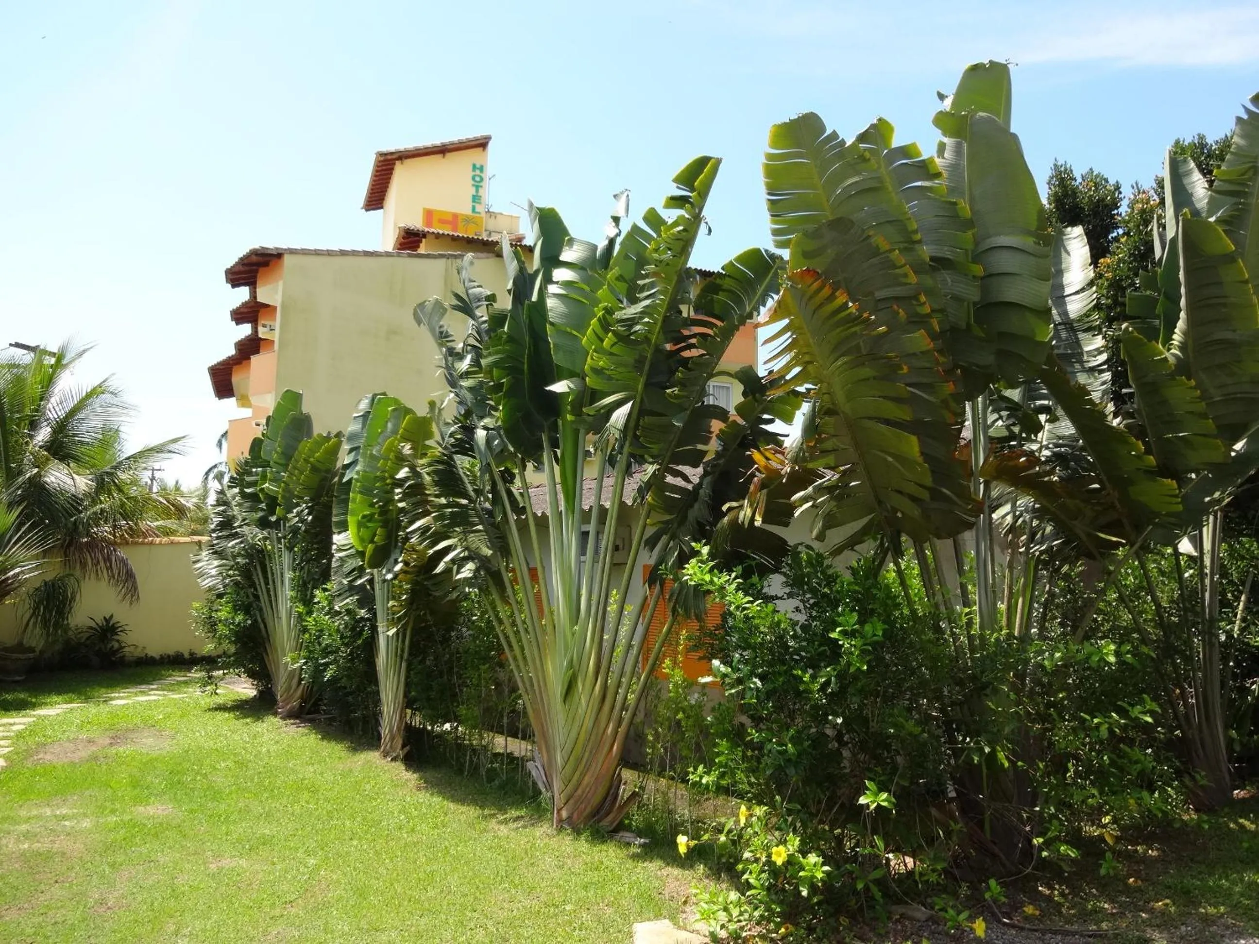 Facade/entrance in Hotel Canto da Riviera