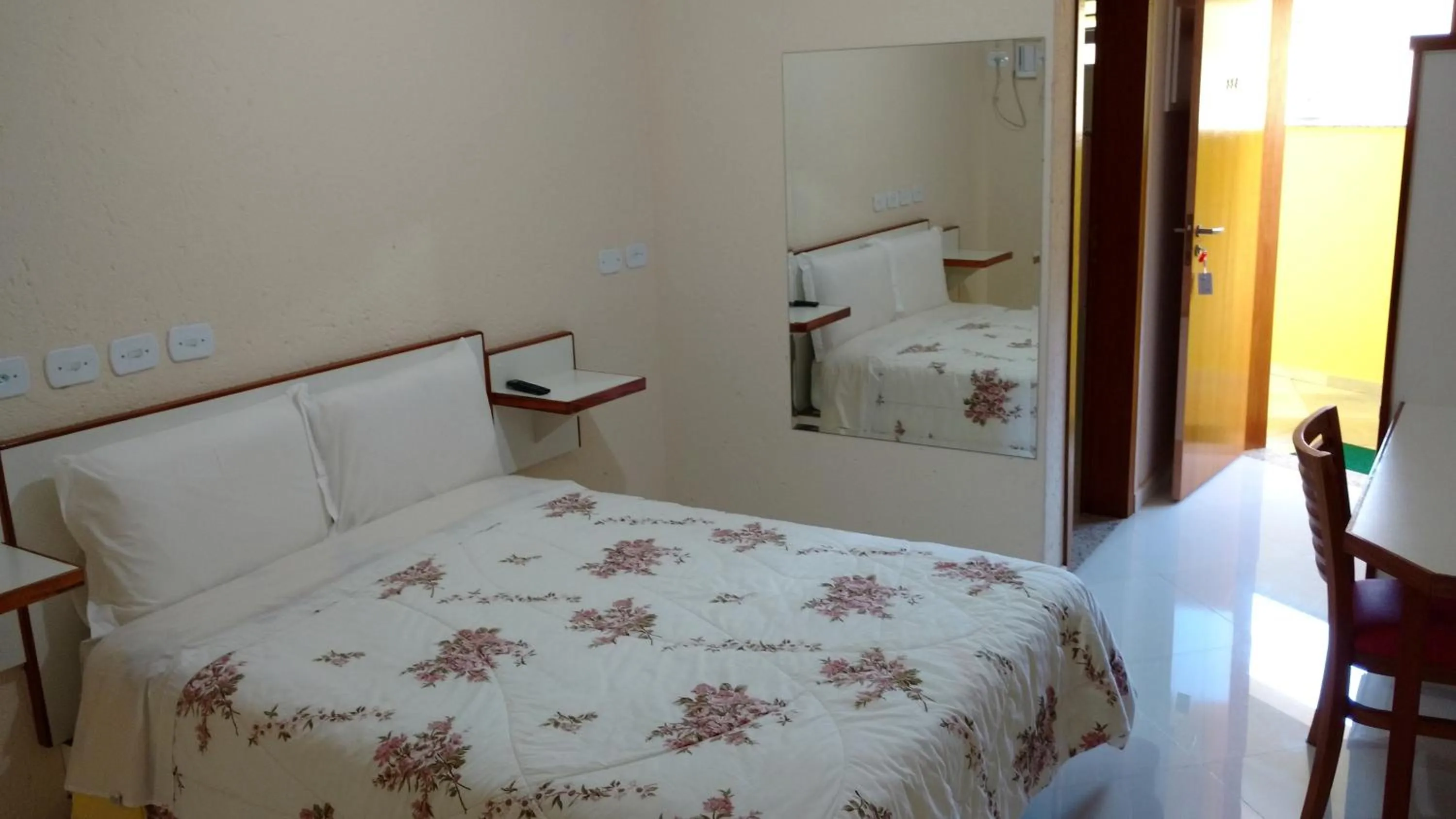 Bed in Hotel Canto da Riviera