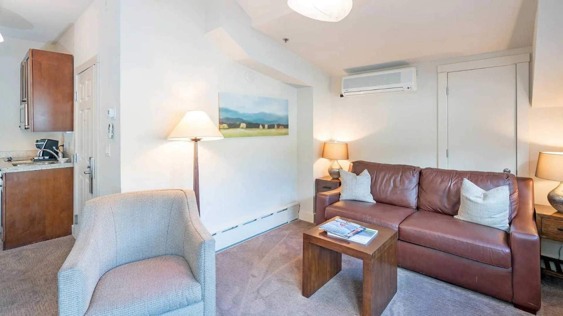 Seating area in Hotel Columbia