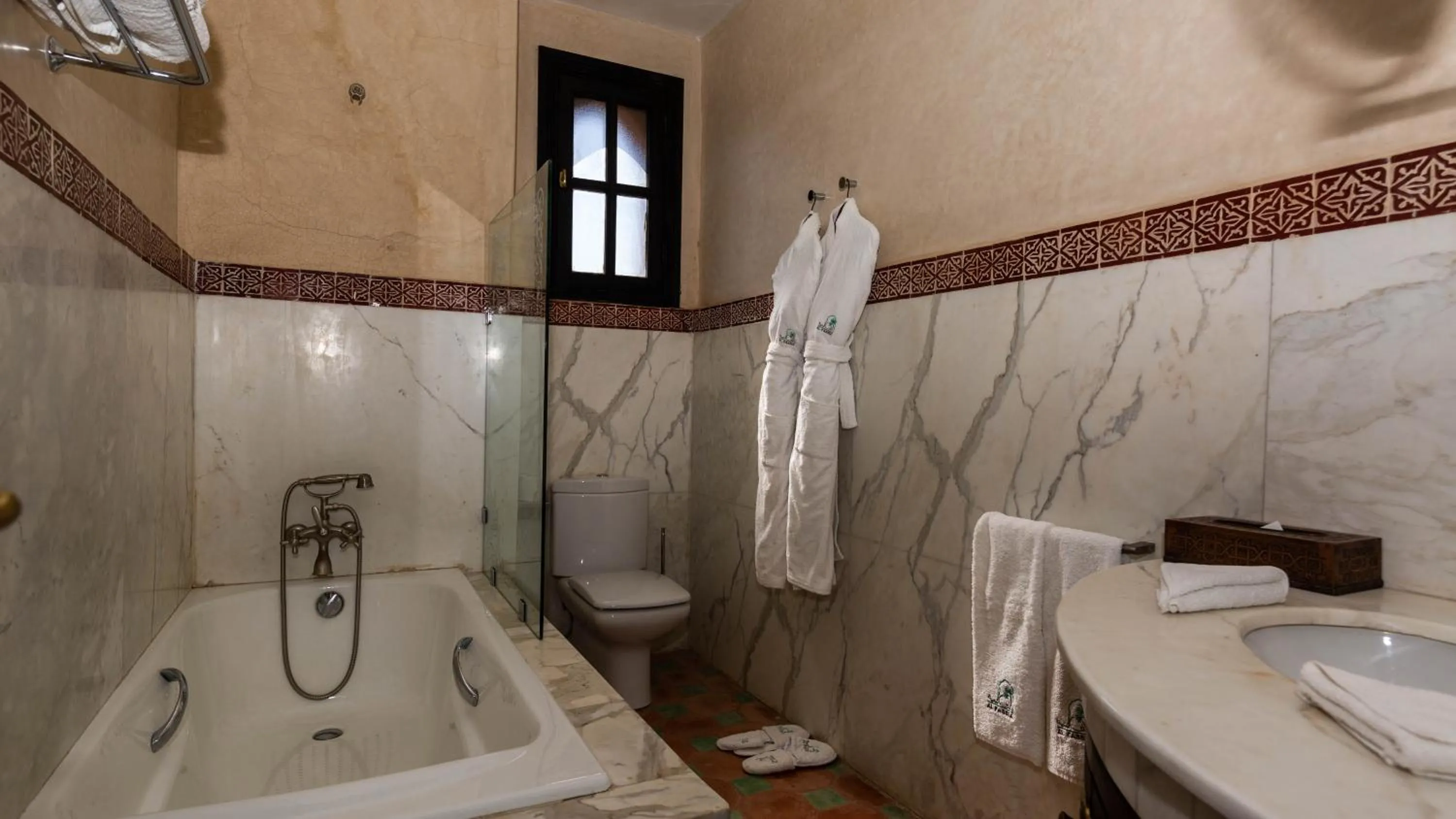 Bathroom in L'OLIVERAIE DE L'ATLAS