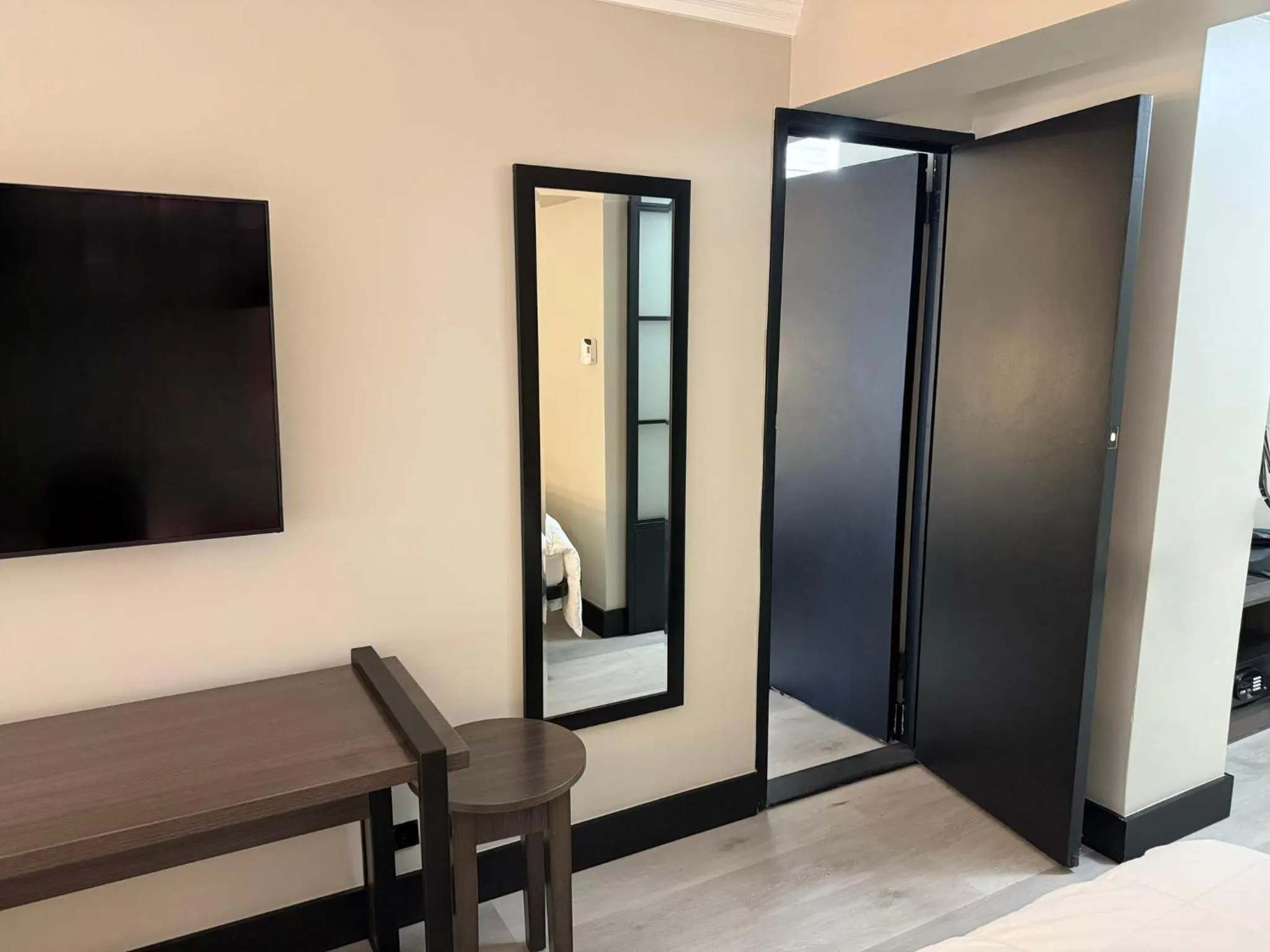 Photo of the whole room in The Manhattan at Times Square