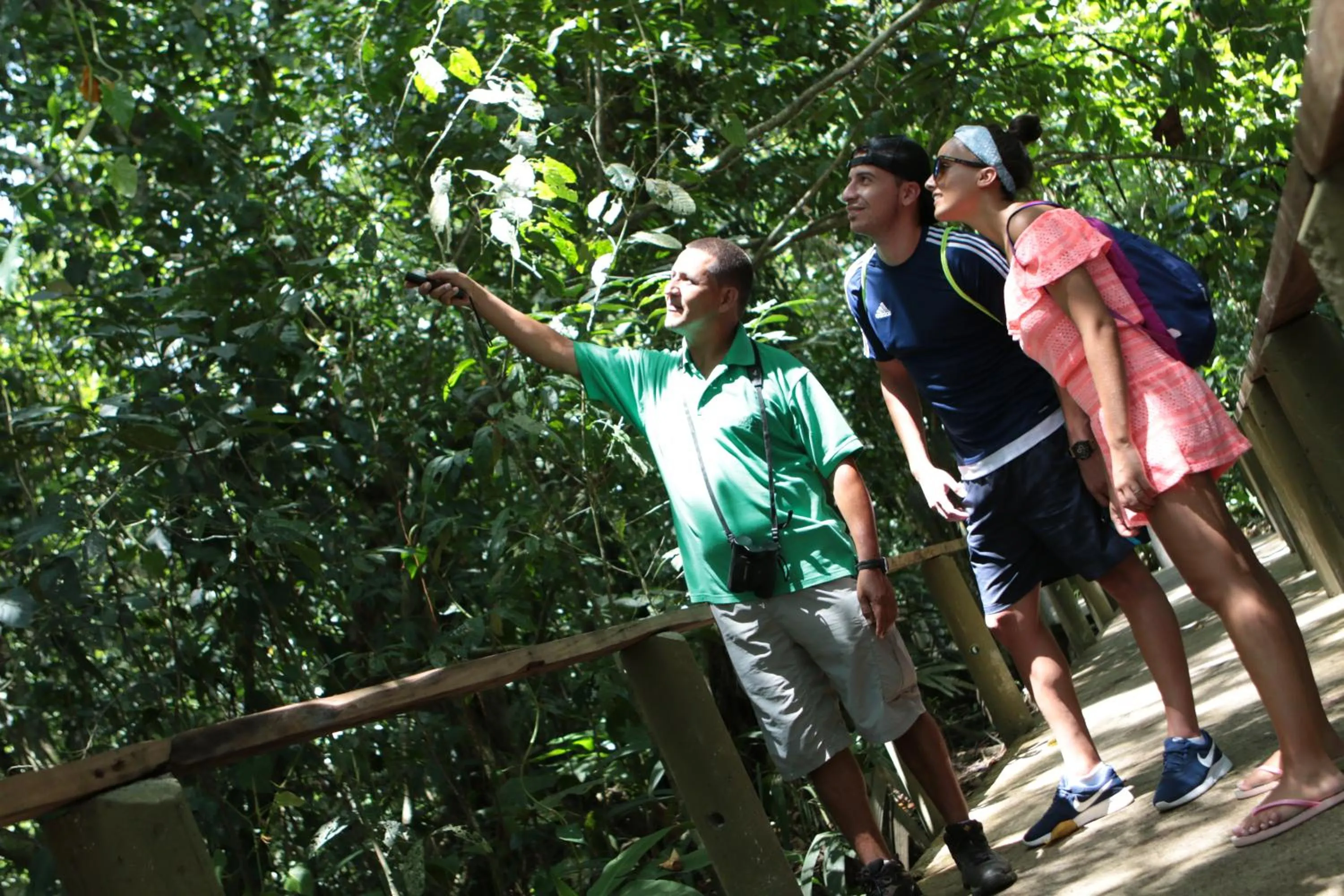 Hiking in Pachira Lodge