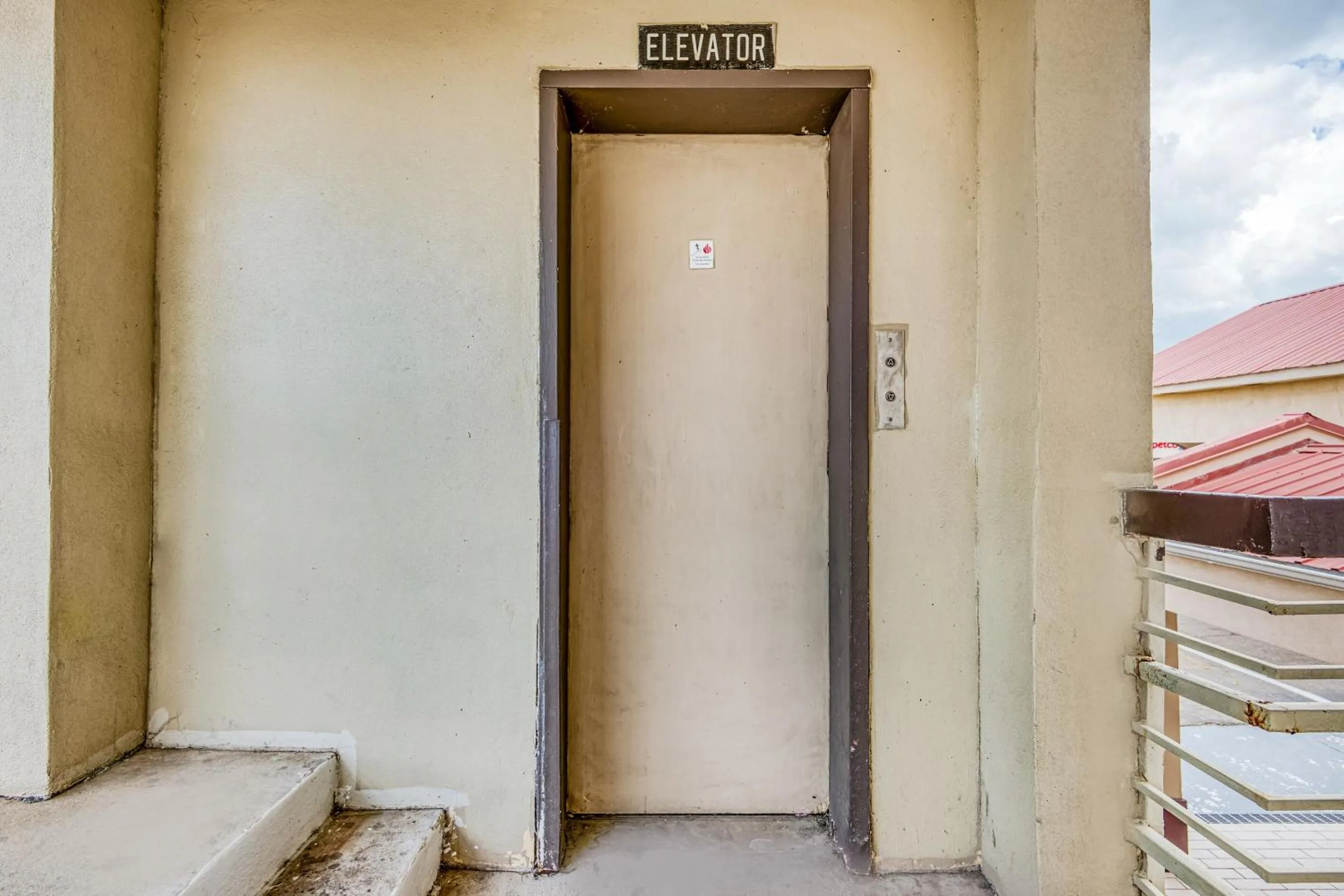 Facility for disabled guests in OYO Hotel Jackson North I-55