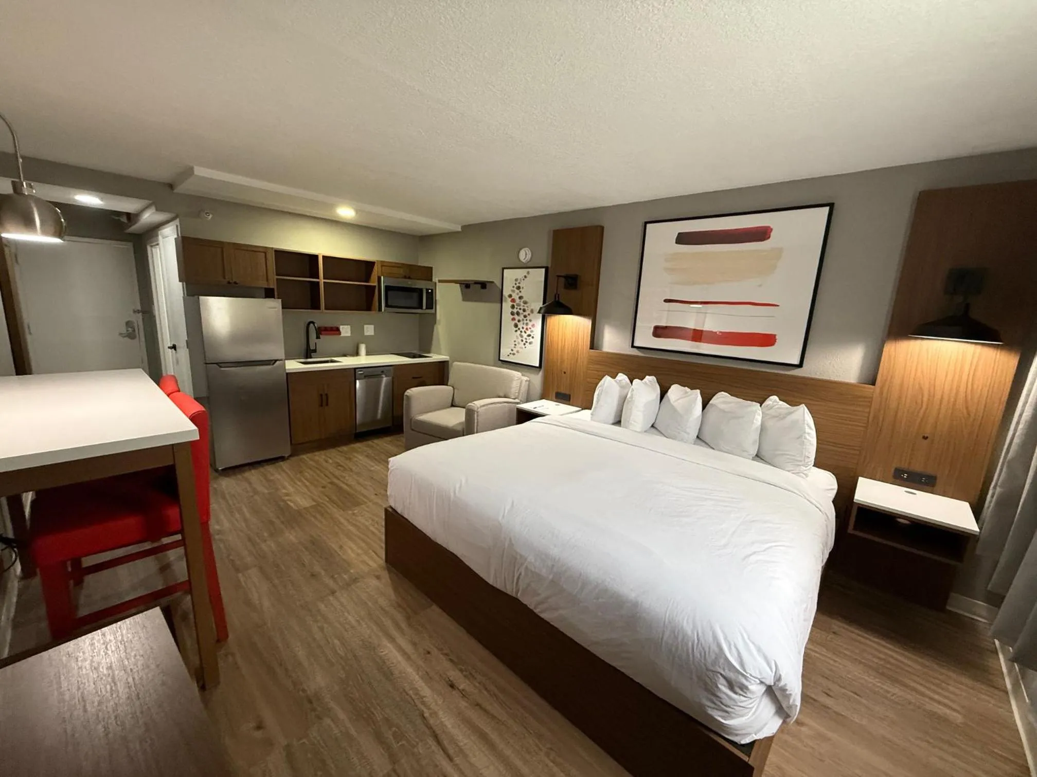 Bed in Ramada by Wyndham Albuquerque Midtown