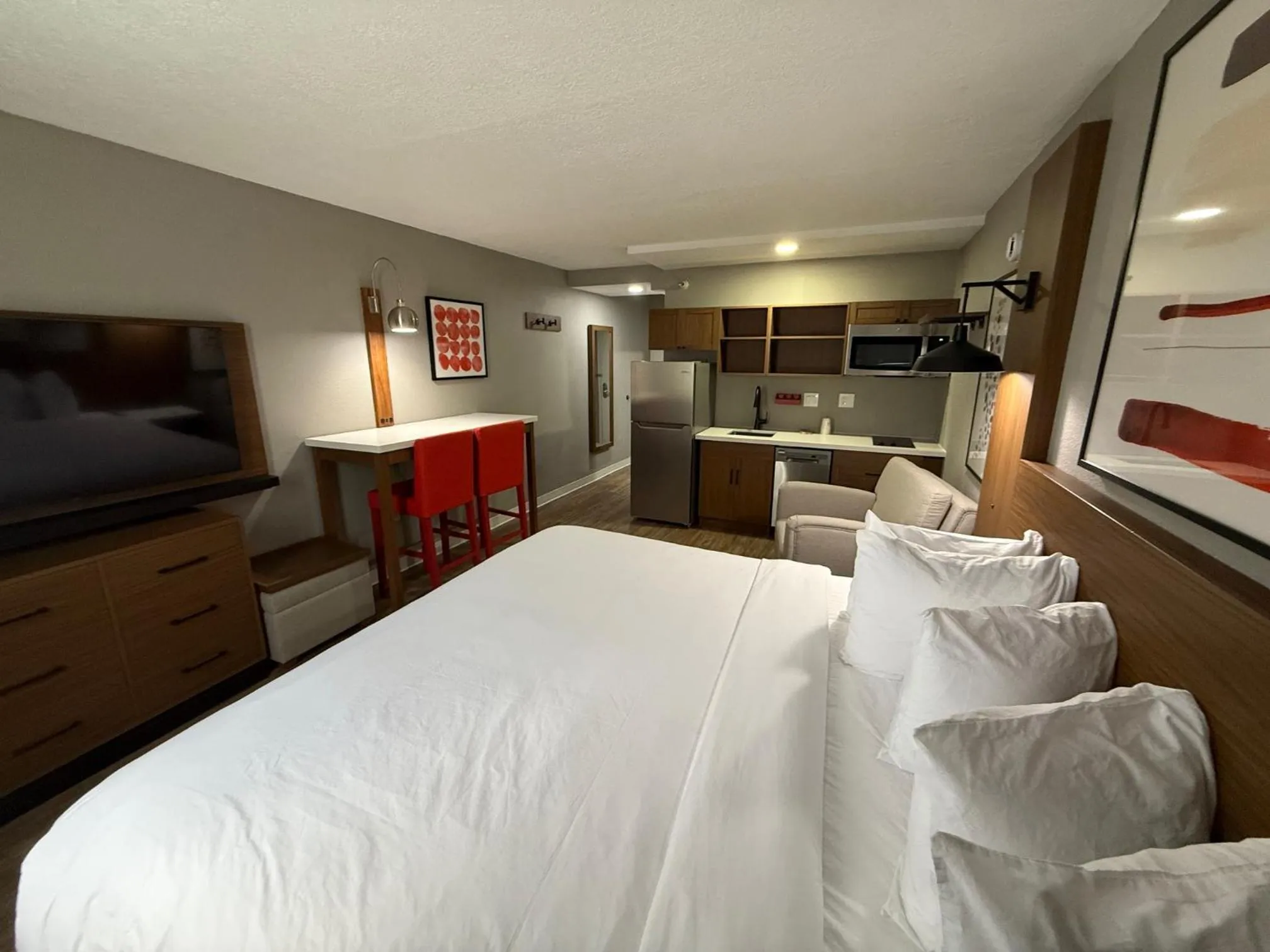 Ramada by Wyndham Albuquerque Midtown