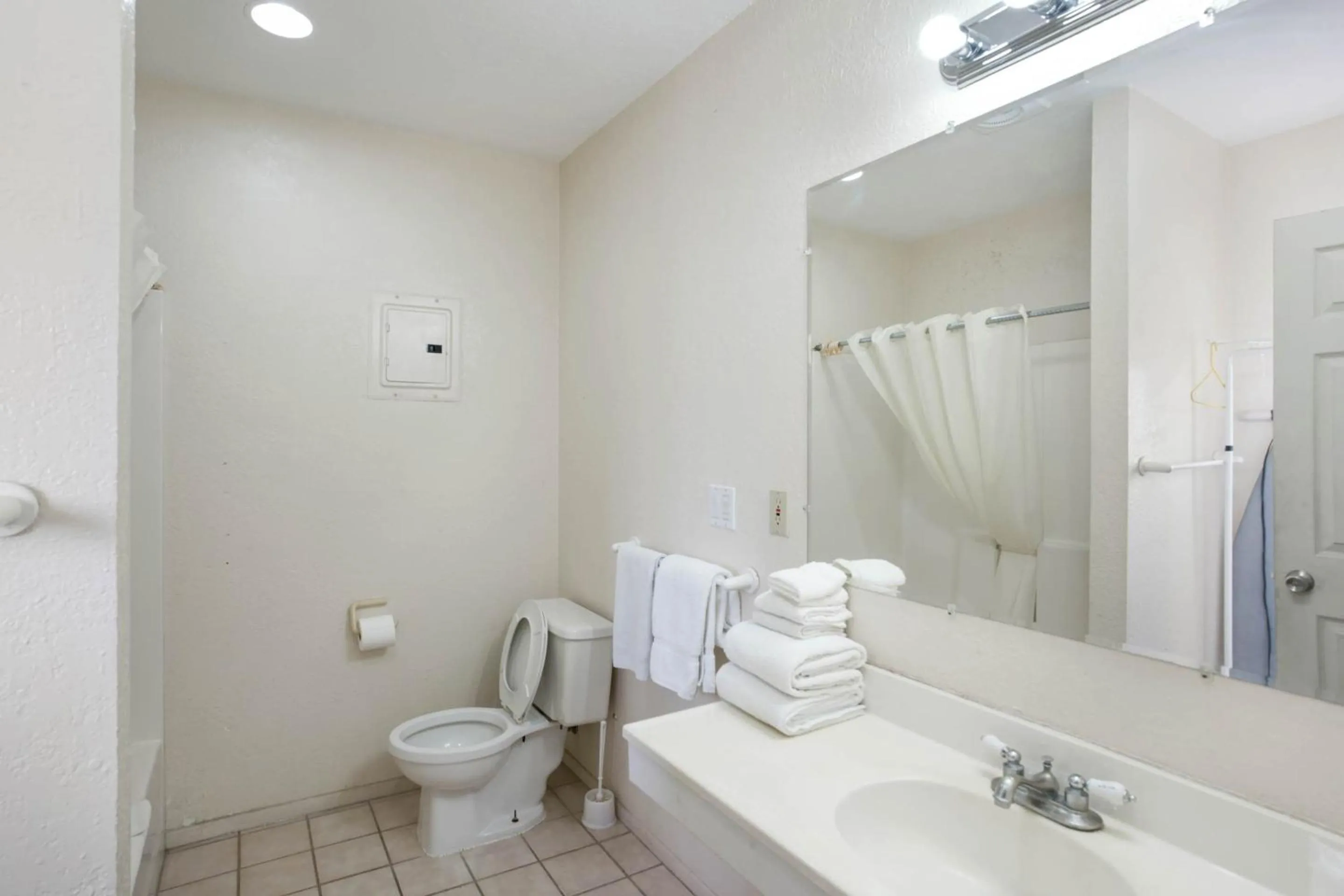 Bathroom in OYO Hotel Yuma AZ - I-8 US-95
