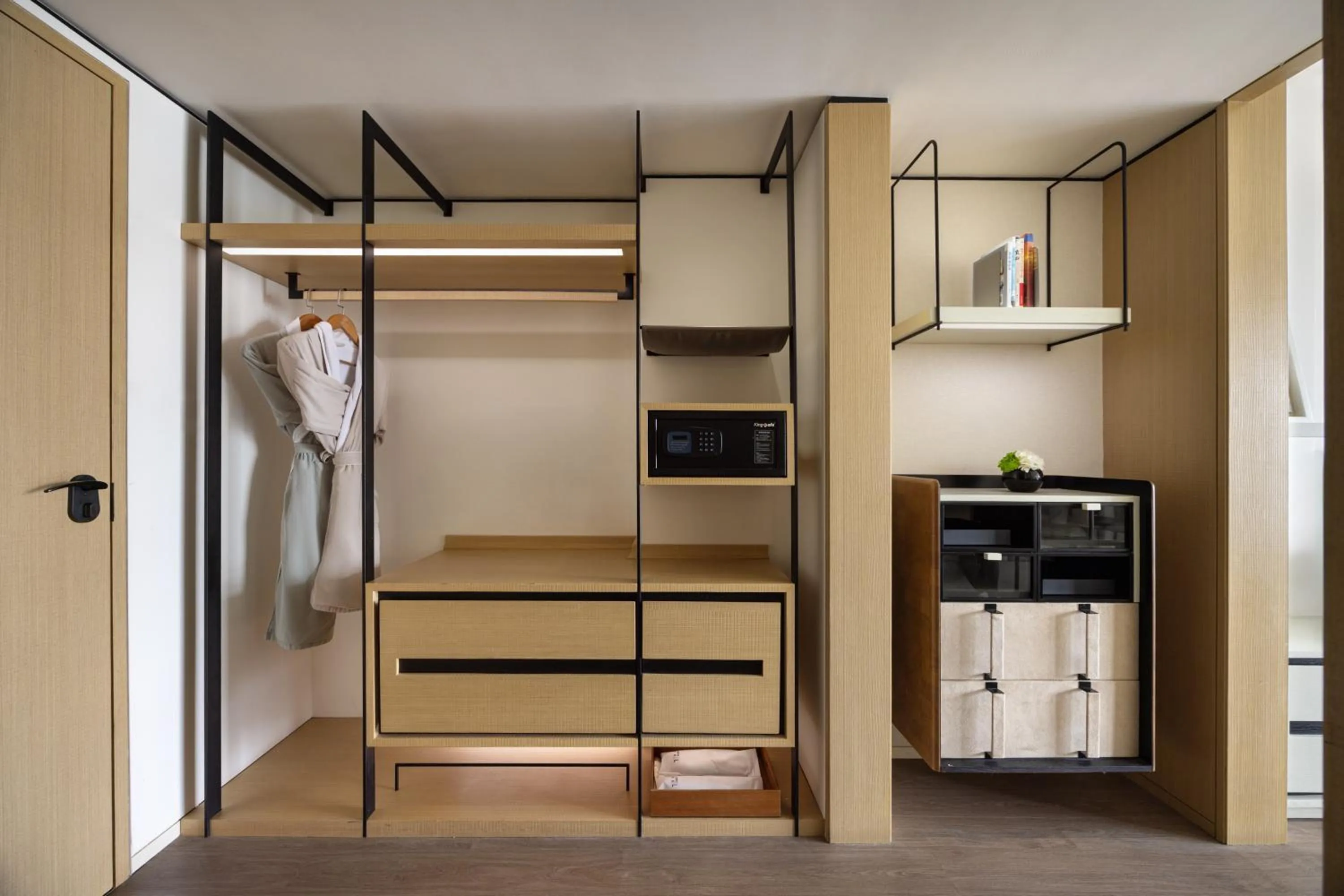 wardrobe in Mumian Shenzhen Luohu JDV by Hyatt