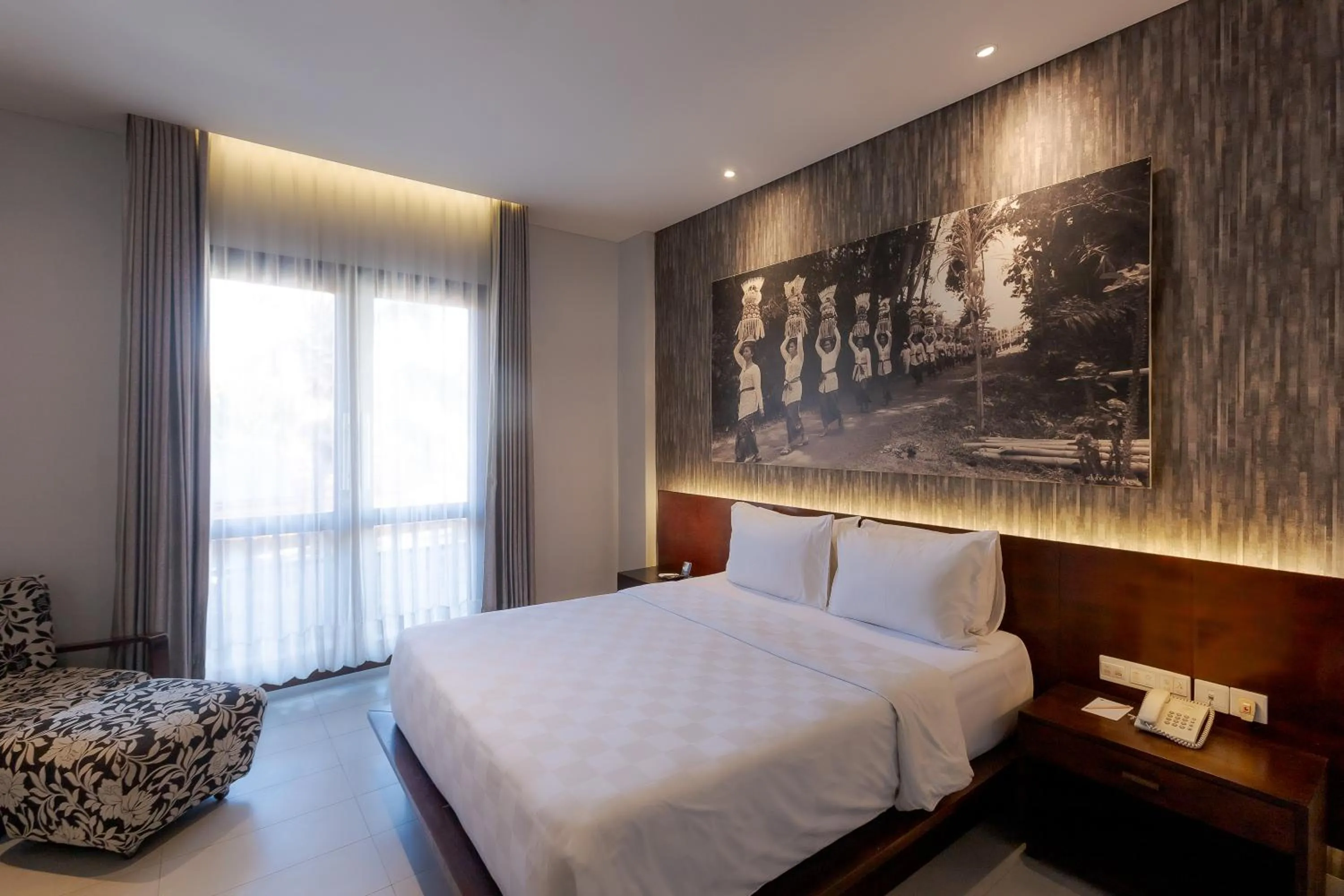 Bed in Fourteen Roses Boutique Hotel, Kuta