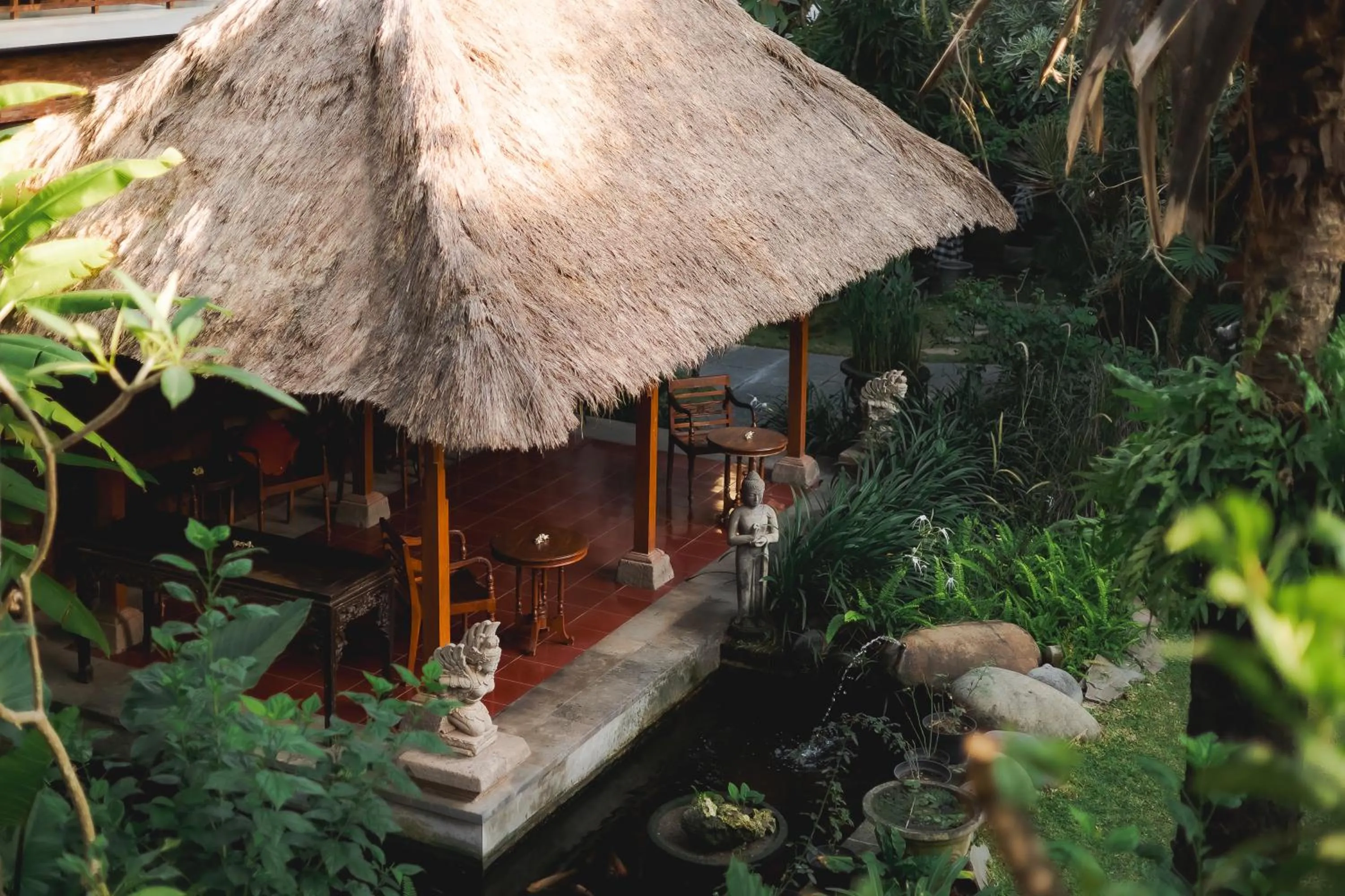 Garden view in Fourteen Roses Boutique Hotel, Kuta