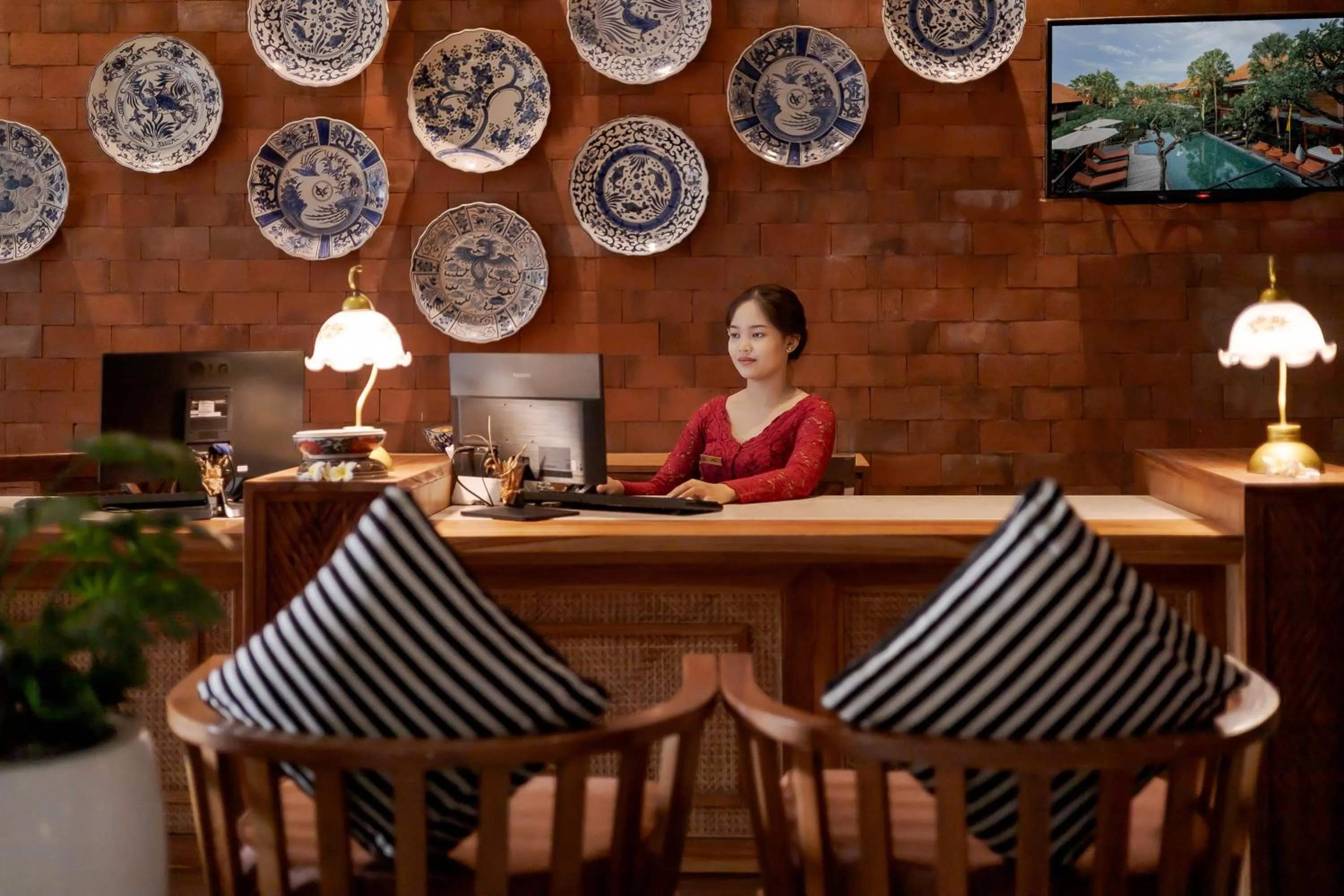 Lobby or reception in Fourteen Roses Boutique Hotel, Kuta
