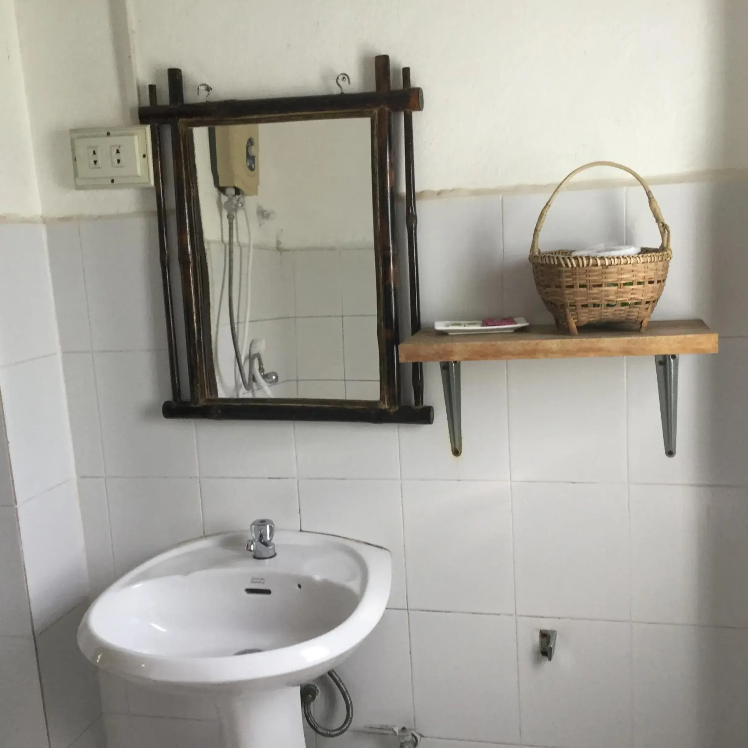 Standard Double Room with Garden View in Champalao The Villa Standard Double Room with Garden View in Champalao The Villa