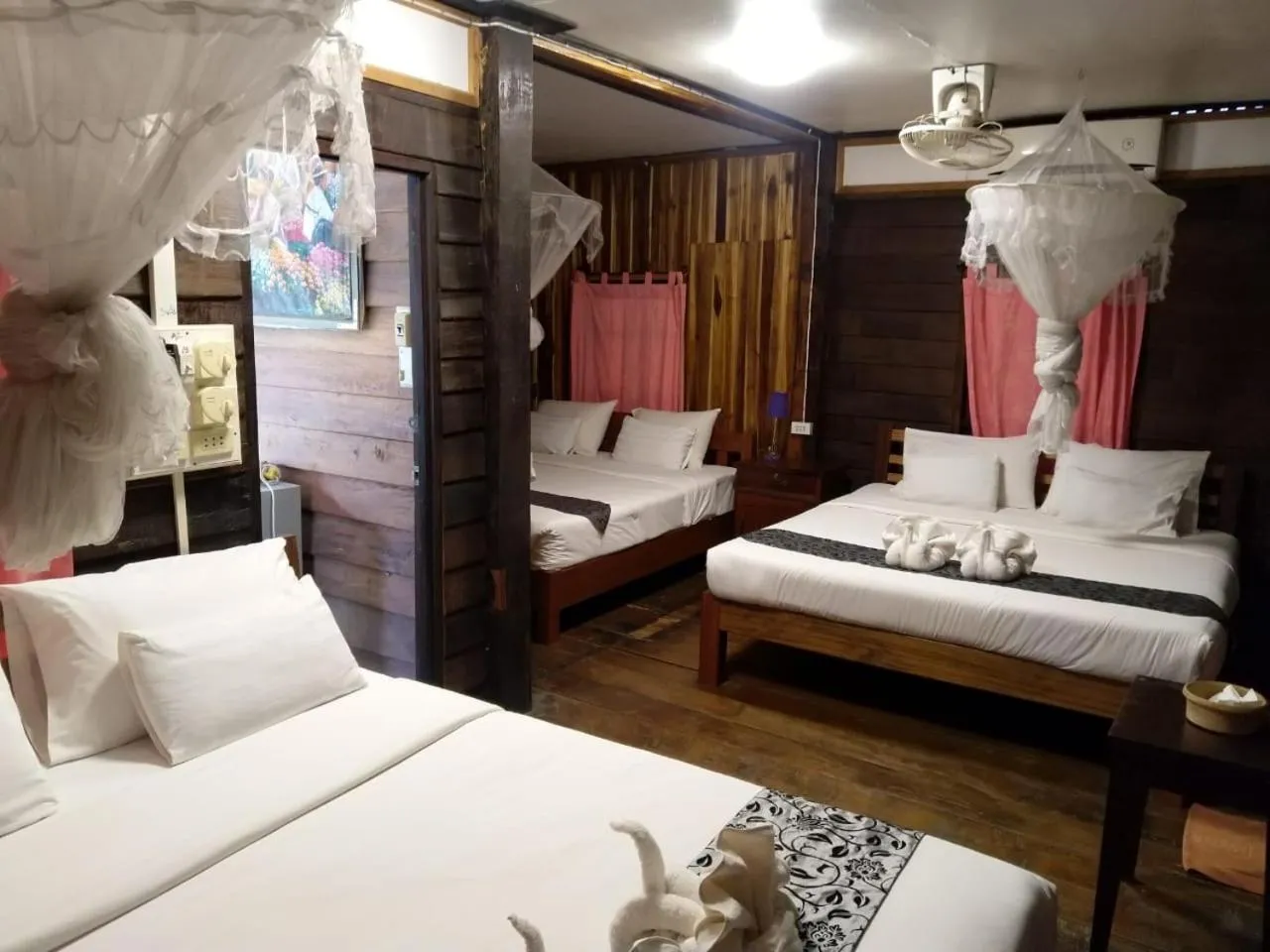 Bed in Champalao The Villa