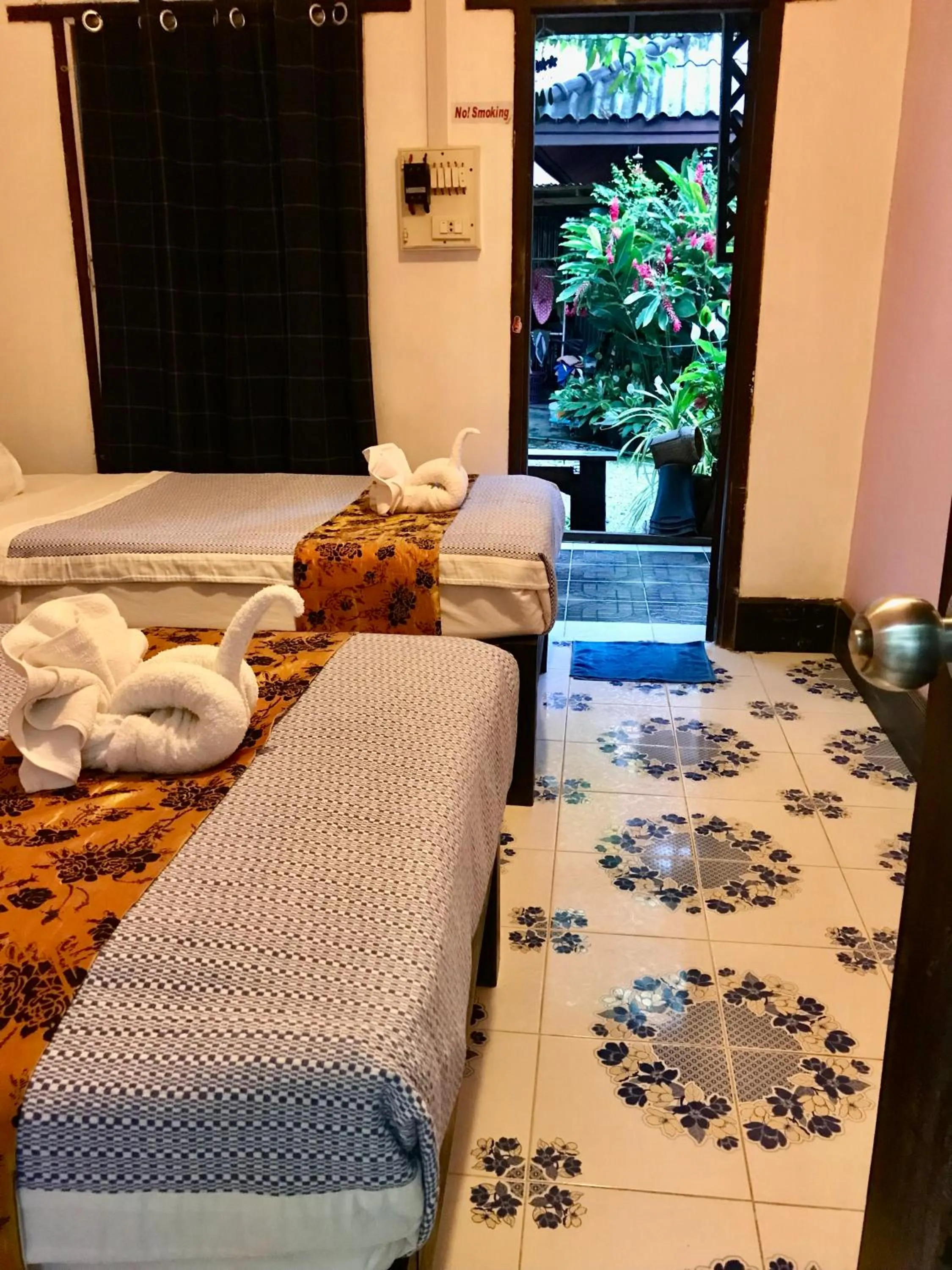 Bed in Champalao The Villa