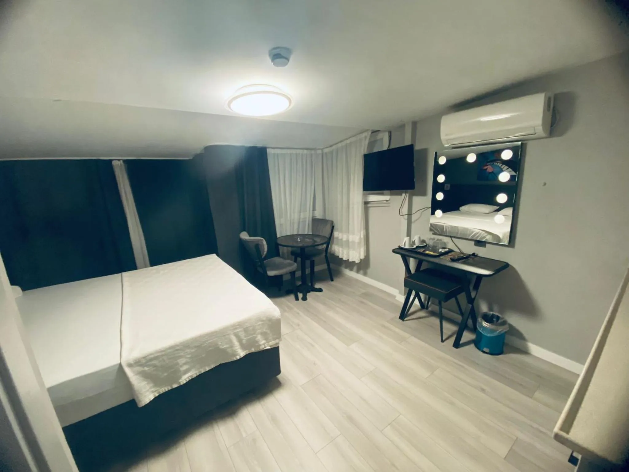 Bed in ATABAY SUiT OTEL