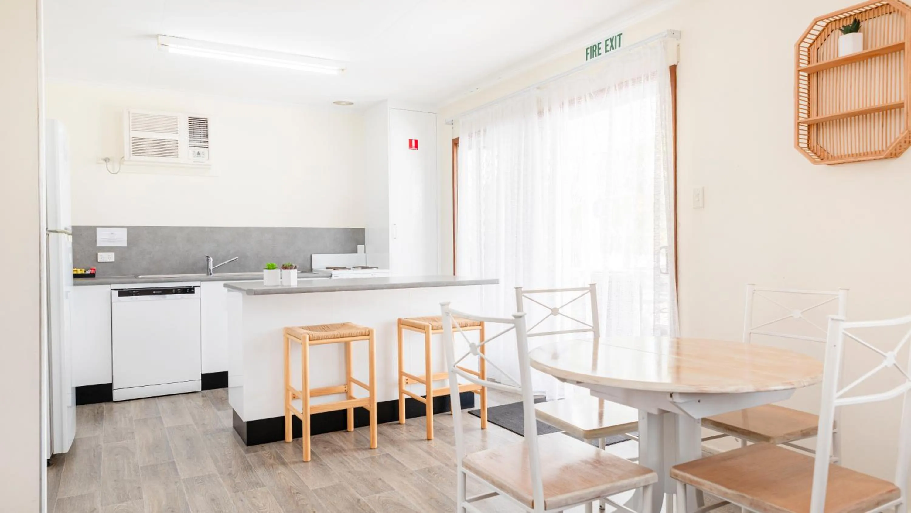 kitchen in Palm View Holiday Apartments