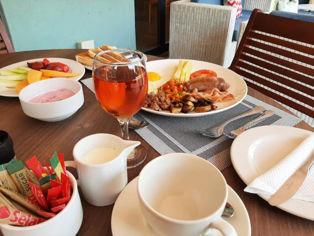 Food in Serurubele Boutique Hotel