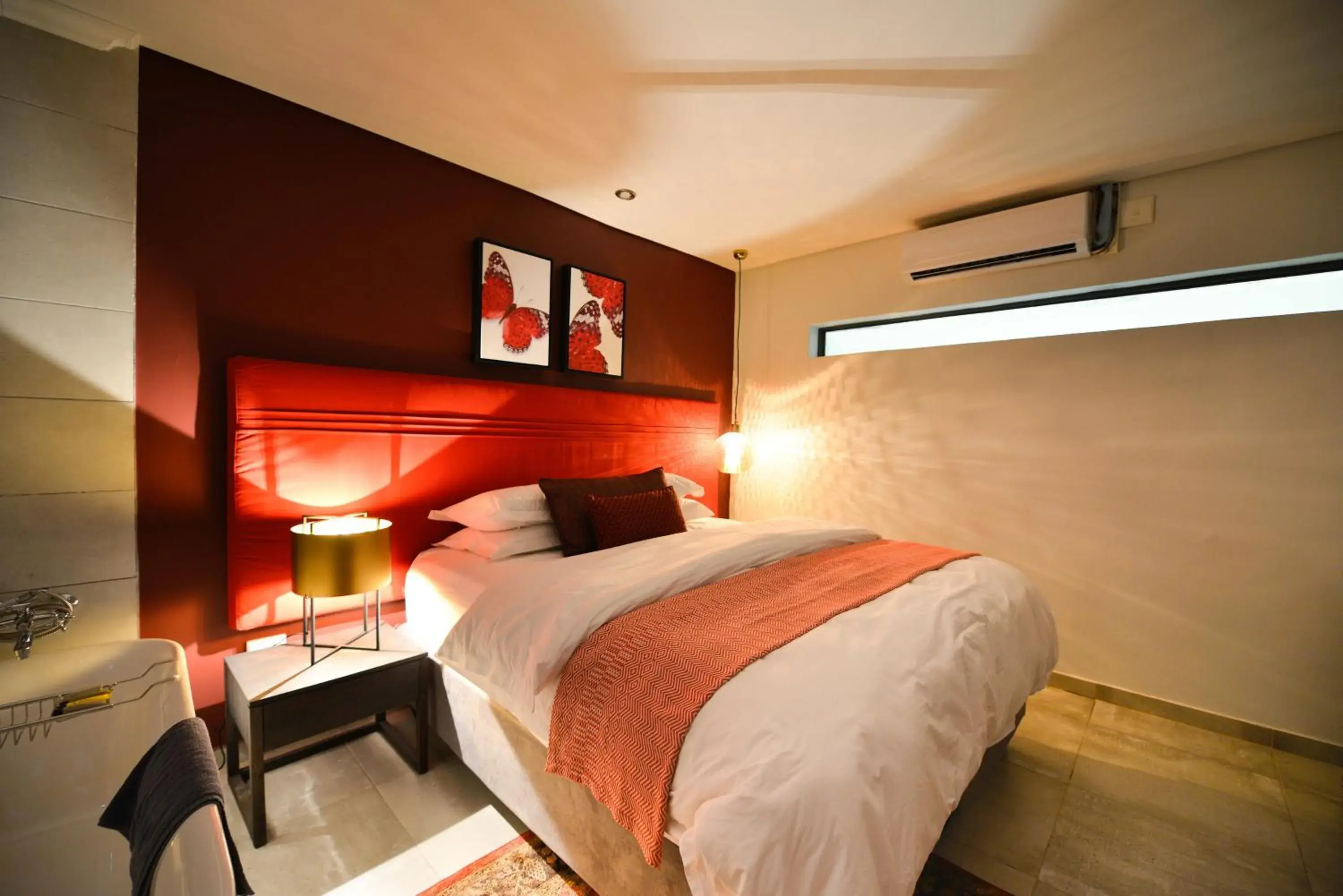 Deluxe King Room in Serurubele Boutique Hotel Deluxe King Room in Serurubele Boutique Hotel