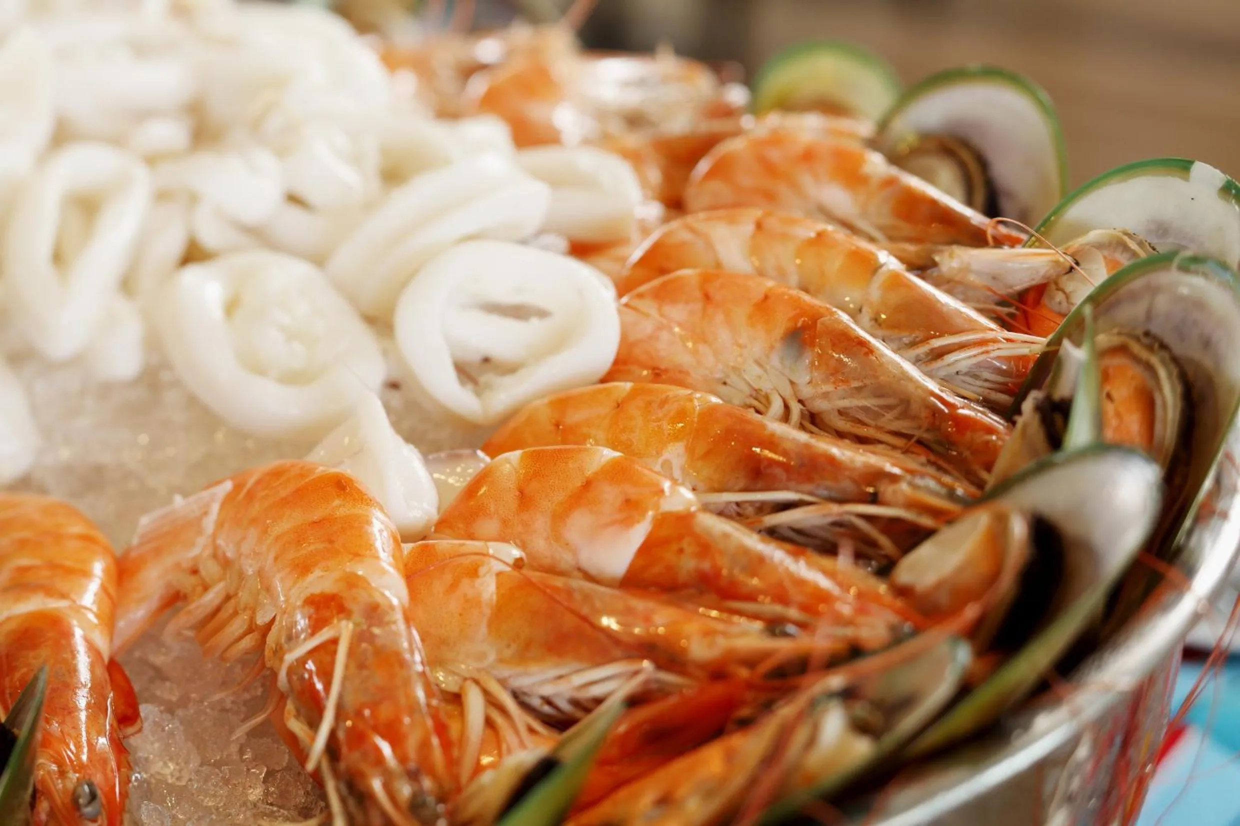 Restaurant/places to eat in Centara Life Government Complex Hotel & Convention Centre Chaeng Watthana