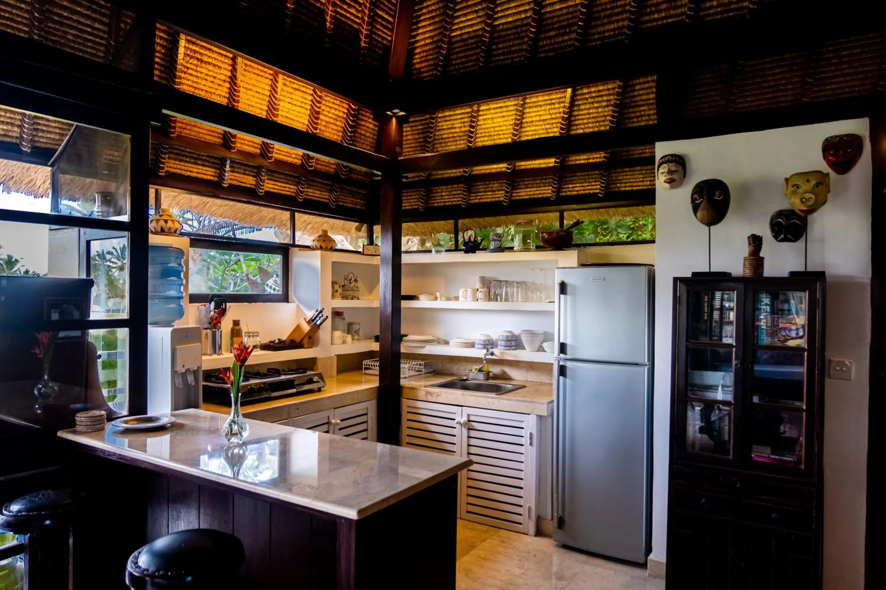 Kitchen or kitchenette in Lodtunduh Sari