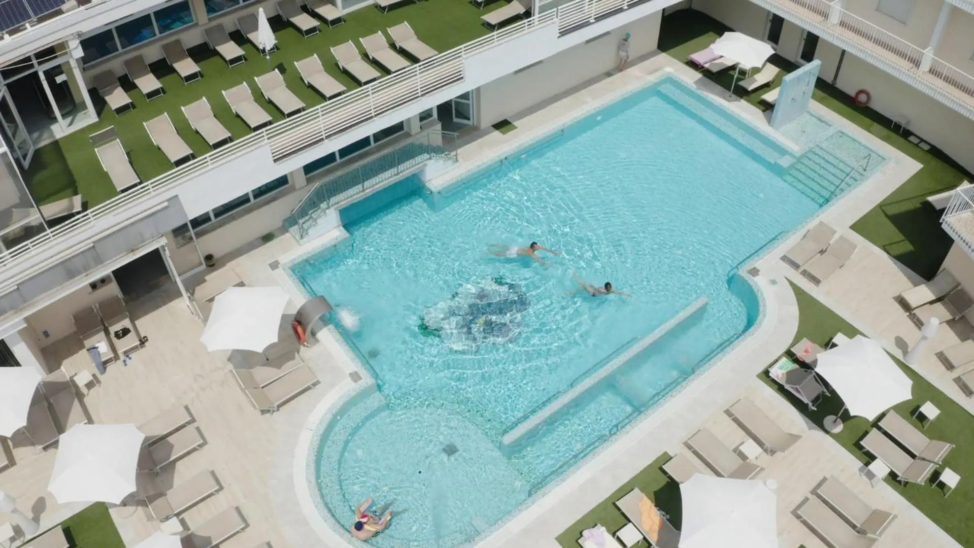 Bird's eye view in Palace Hotel Meggiorato