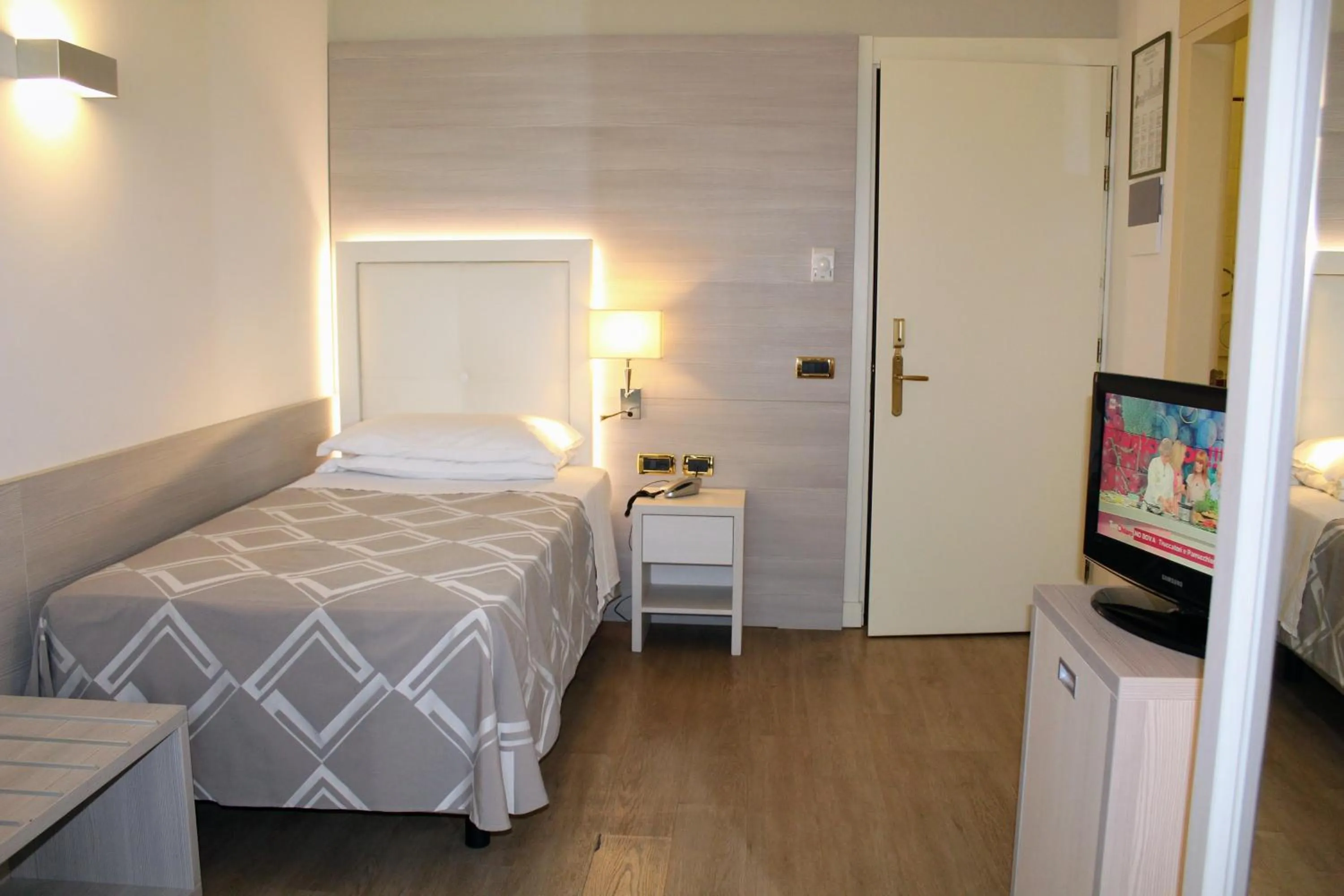 Bed in Palace Hotel Meggiorato