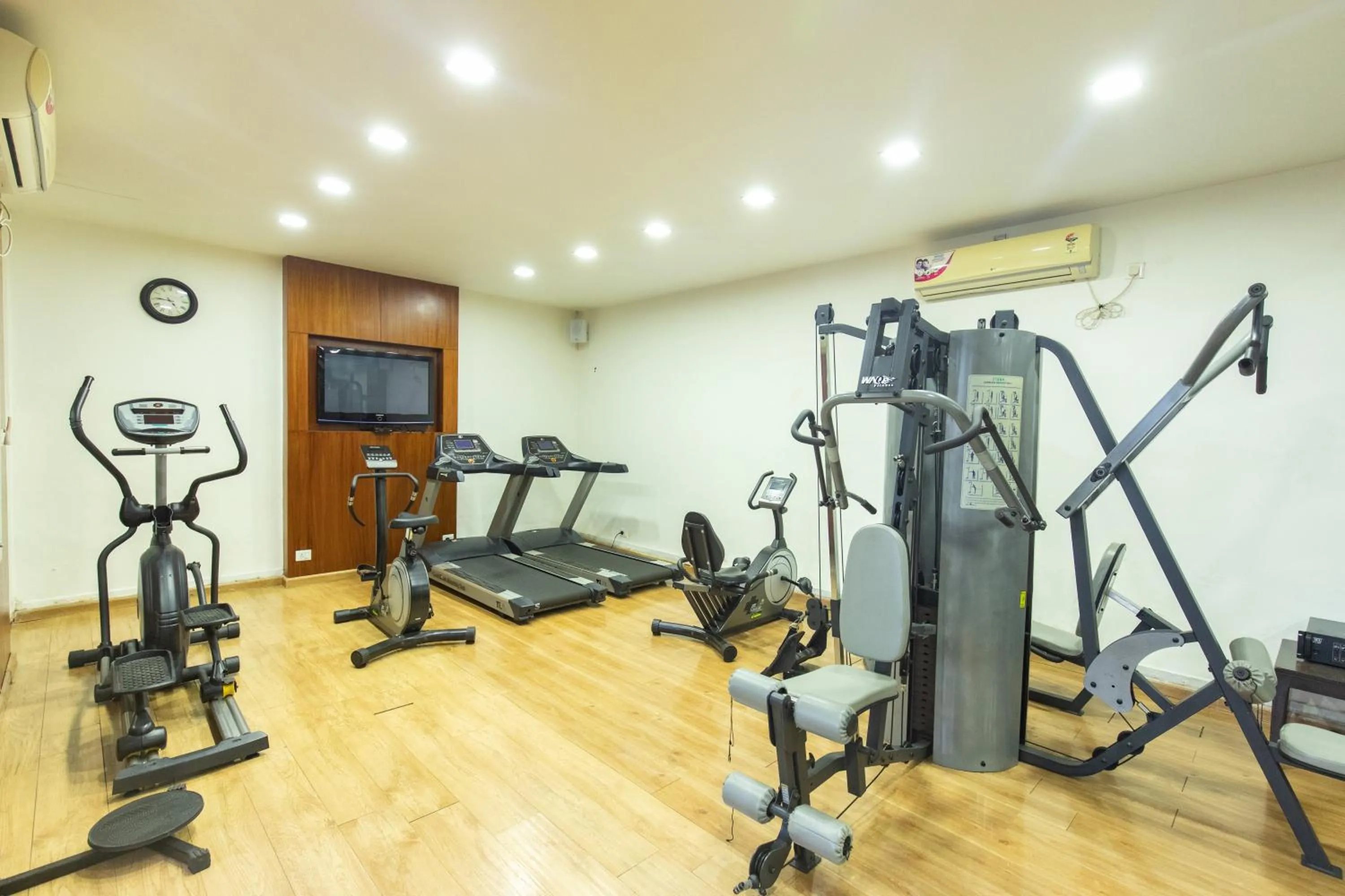 Fitness centre/facilities in Hotel Sandy's Tower
