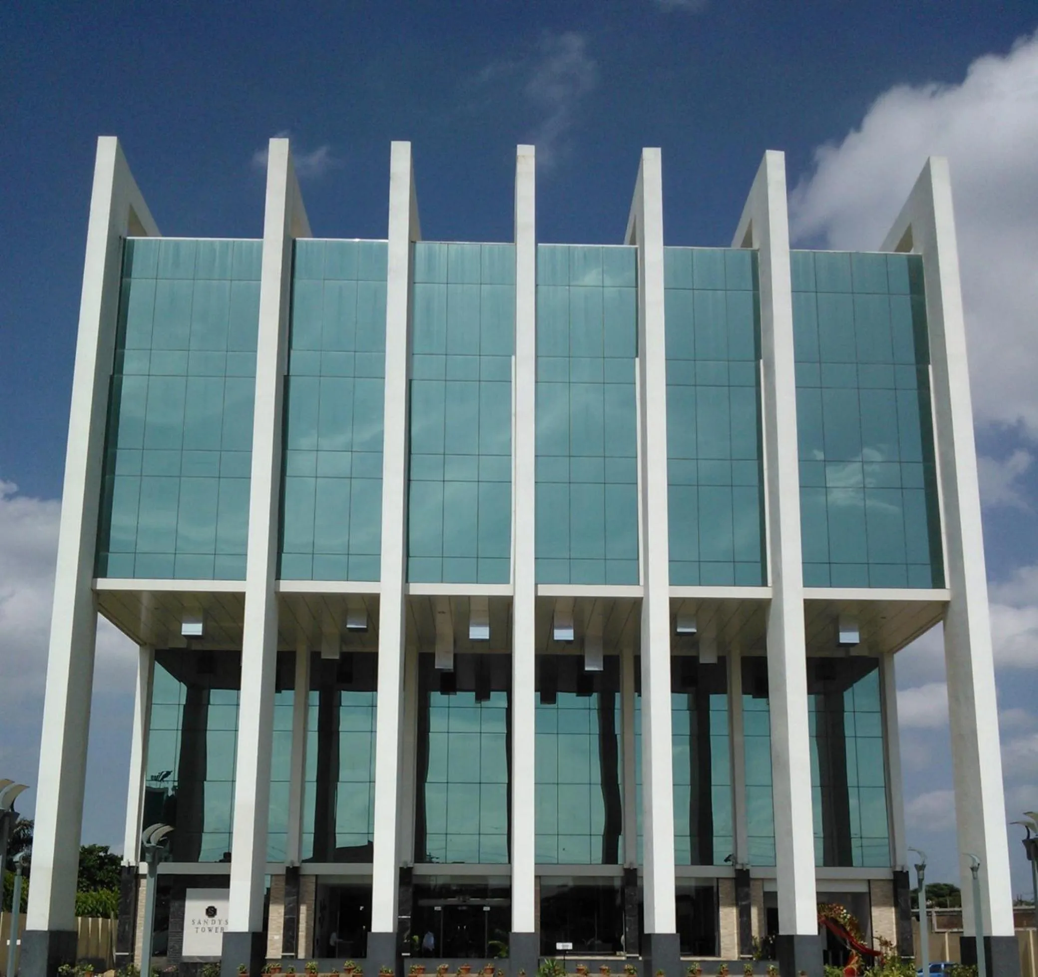 Property building in Hotel Sandy's Tower