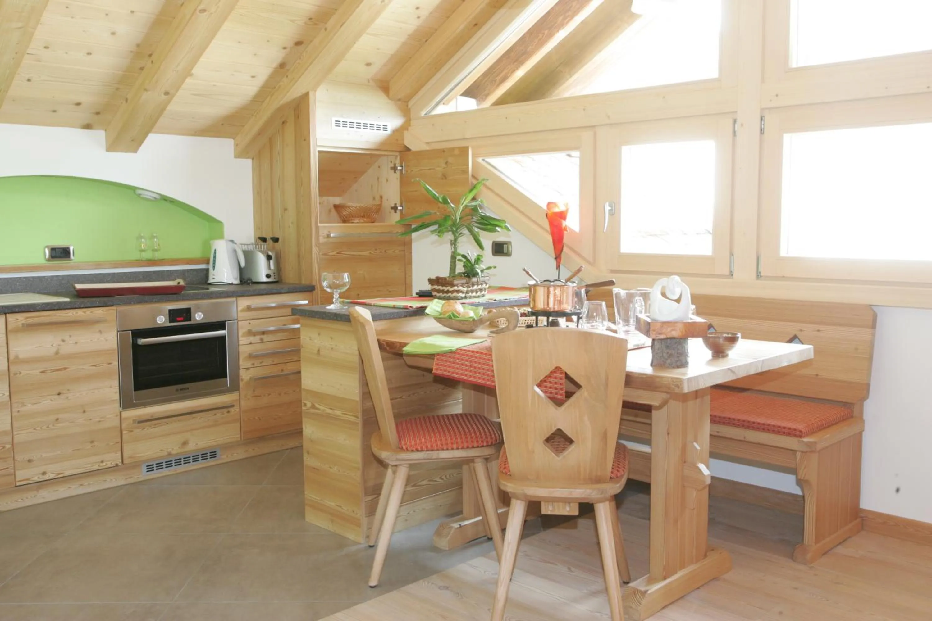 Kitchen or kitchenette in Chalet Nada